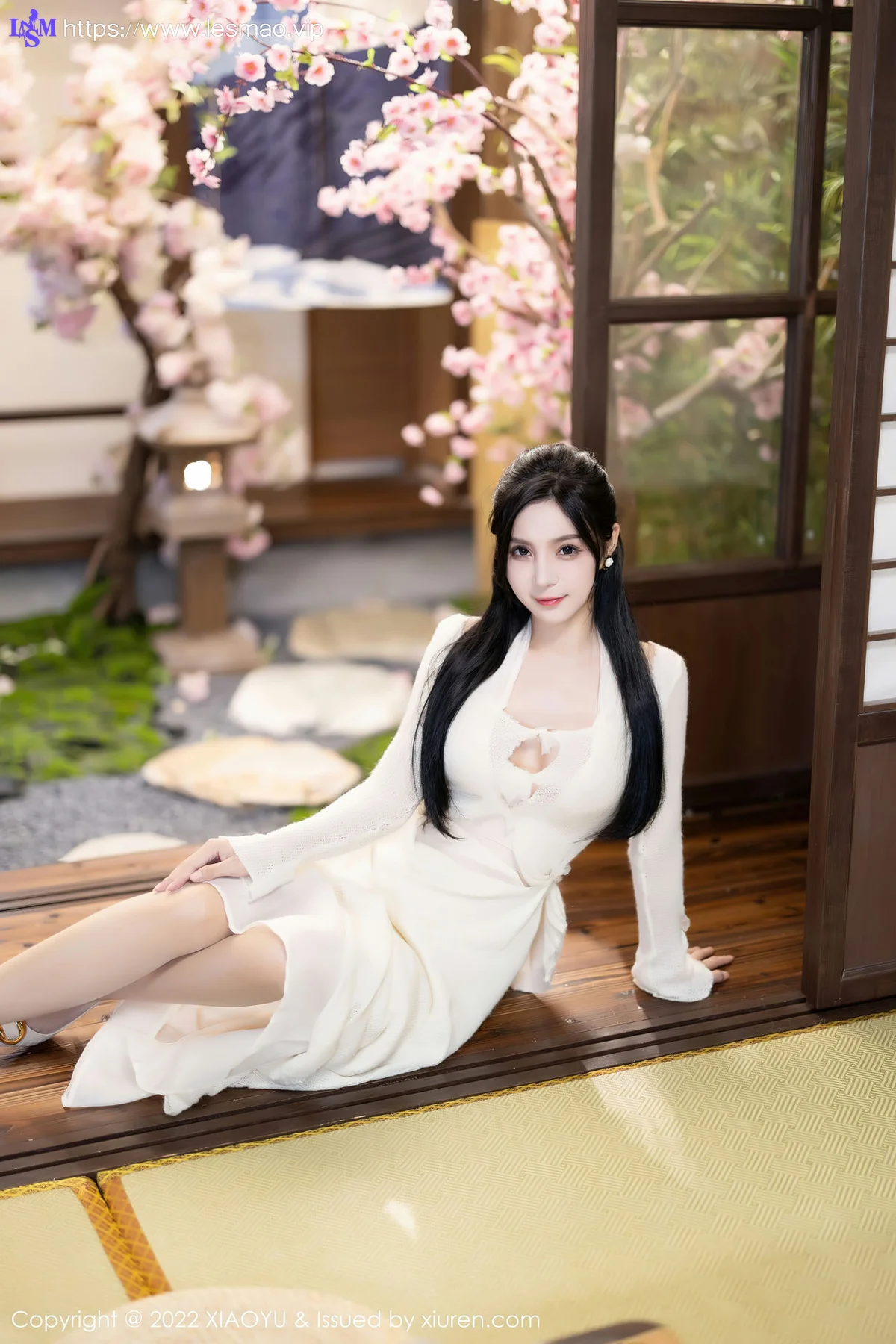XIAOYU  语画界 Vol.869  小蛮妖Yummy 诱人原色丝袜杭州旅拍1 - 1