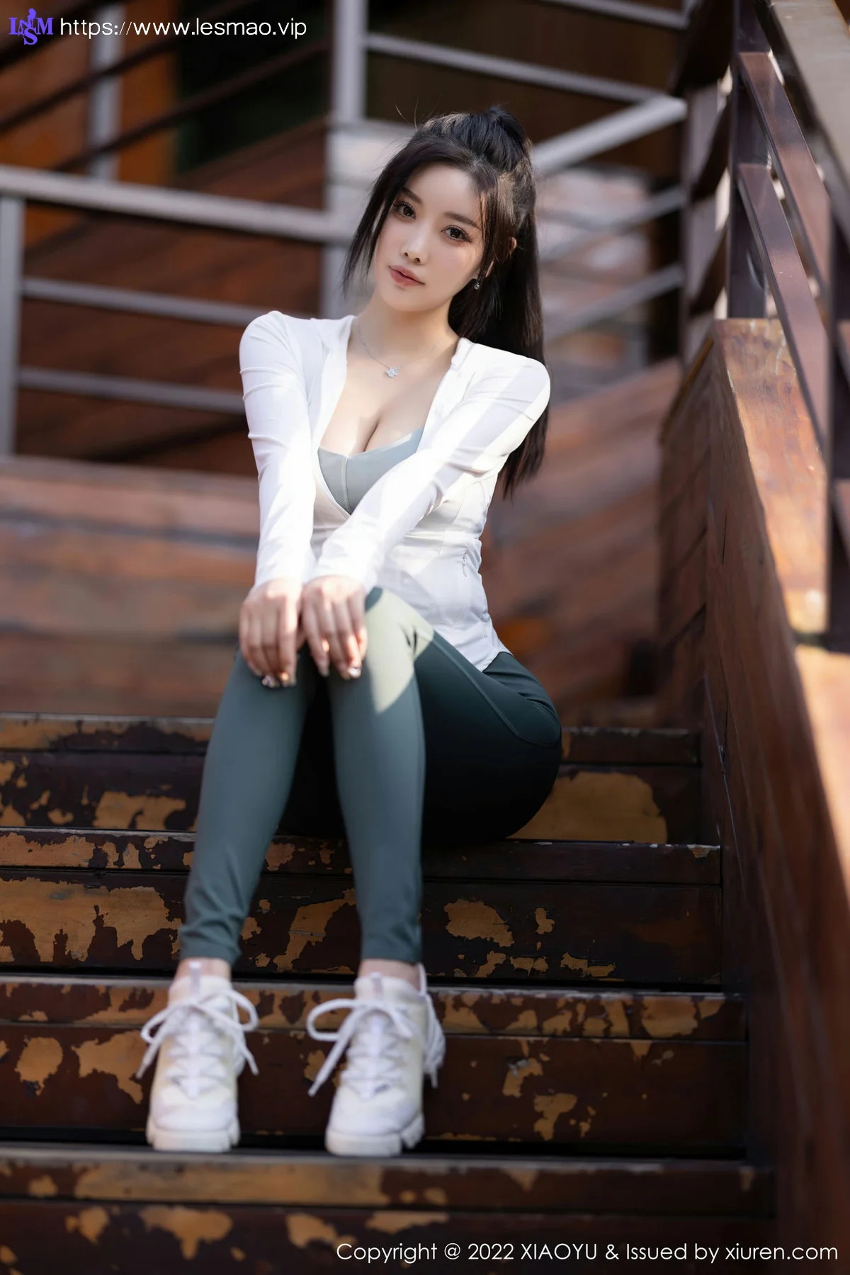XIAOYU  语画界 Vol.892  杨晨晨Yome 丰盈美胸妩媚动人杭州旅拍1 - 3