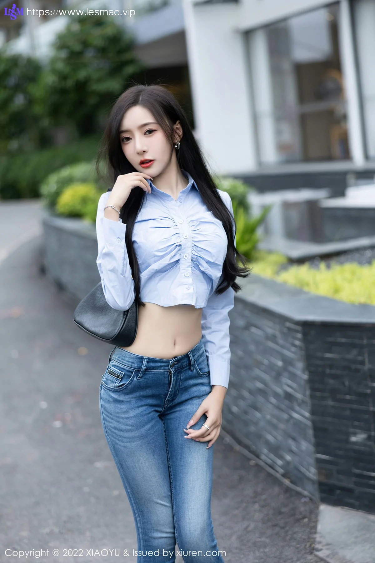 XIAOYU  语画界 Vol.904  王馨瑶yanni 原色丝袜杭州旅拍 - 1