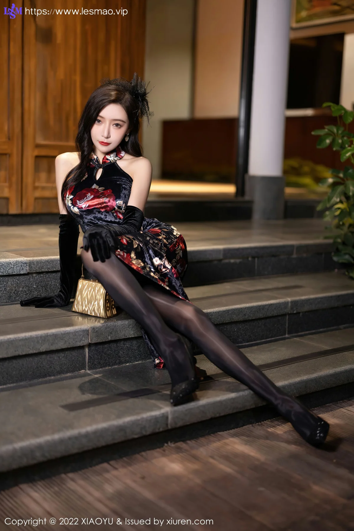 XIAOYU  语画界 Vol.909  王馨瑶yanni 魅惑黑丝杭州旅拍写真 - 9