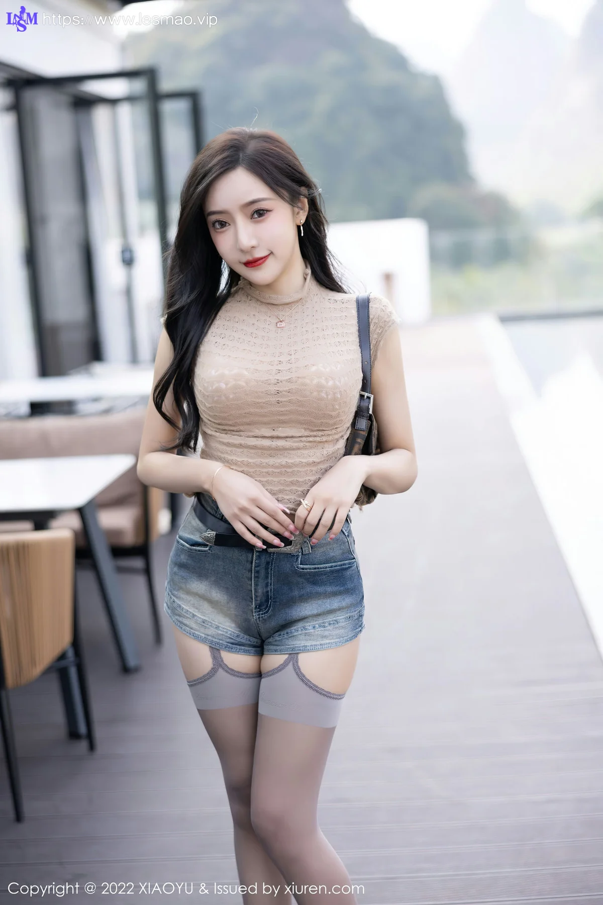 XIAOYU  语画界 Vol.919  王馨瑶yanni 蕾丝内衣杭州旅拍 - 3
