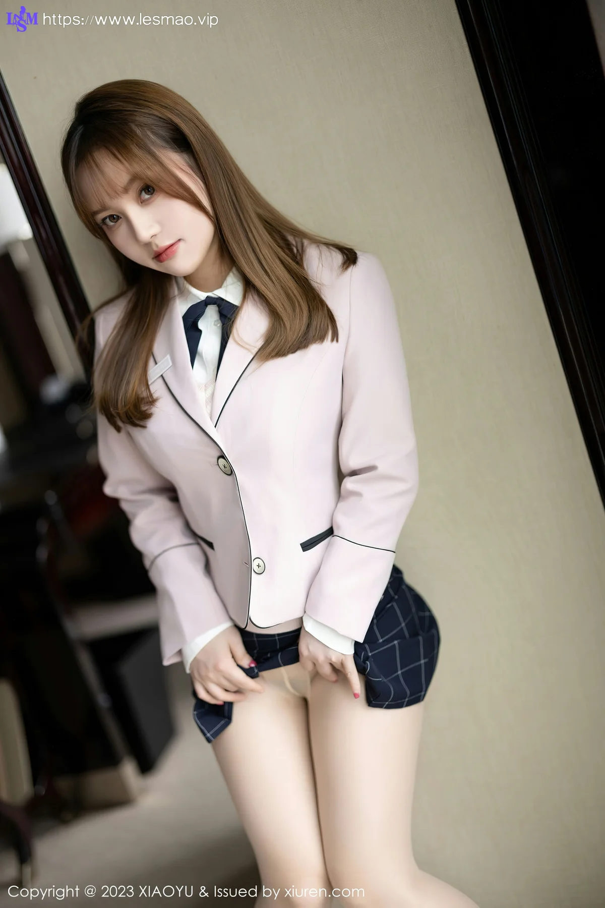 XIAOYU  语画界 Vol.943  豆瓣酱 诱人原色丝袜性感写真 - 9