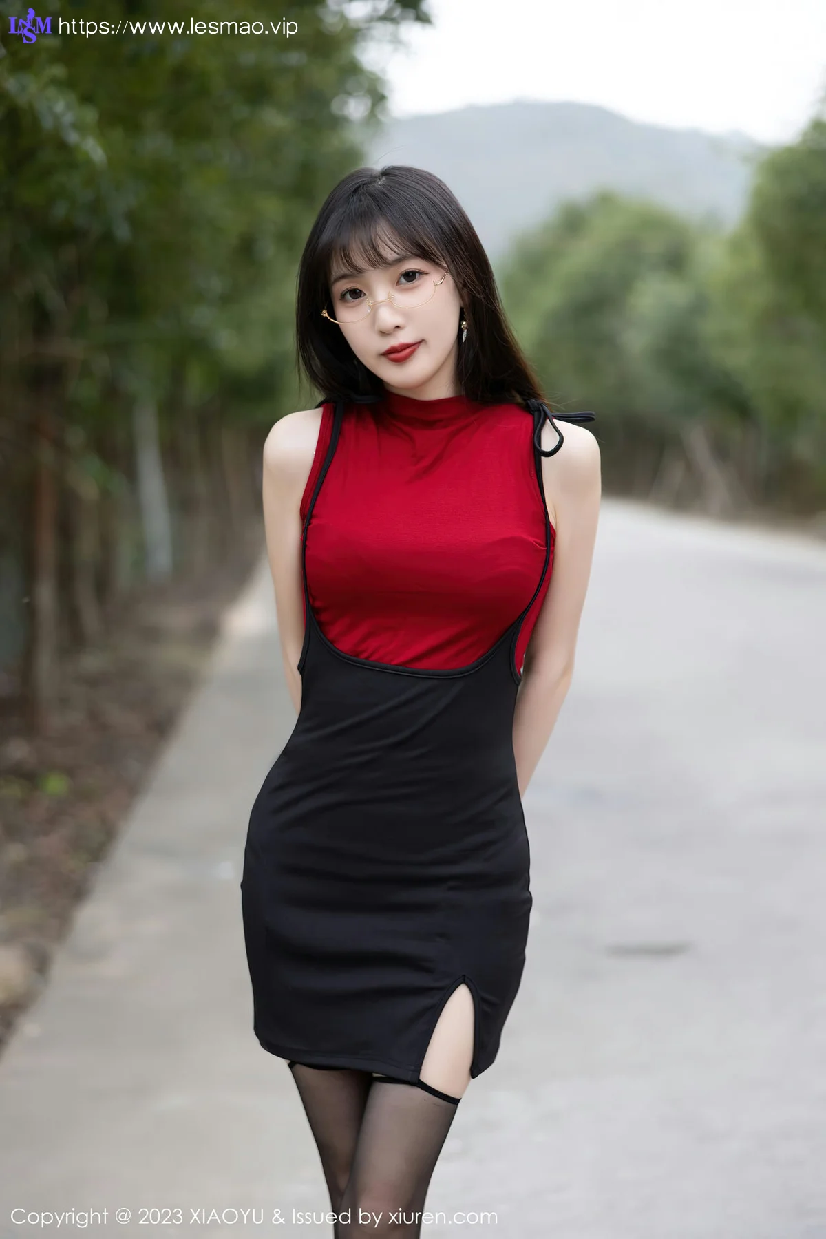 XIAOYU  语画界 Vol.950  林星阑 魅惑黑丝丝足写真 - 1