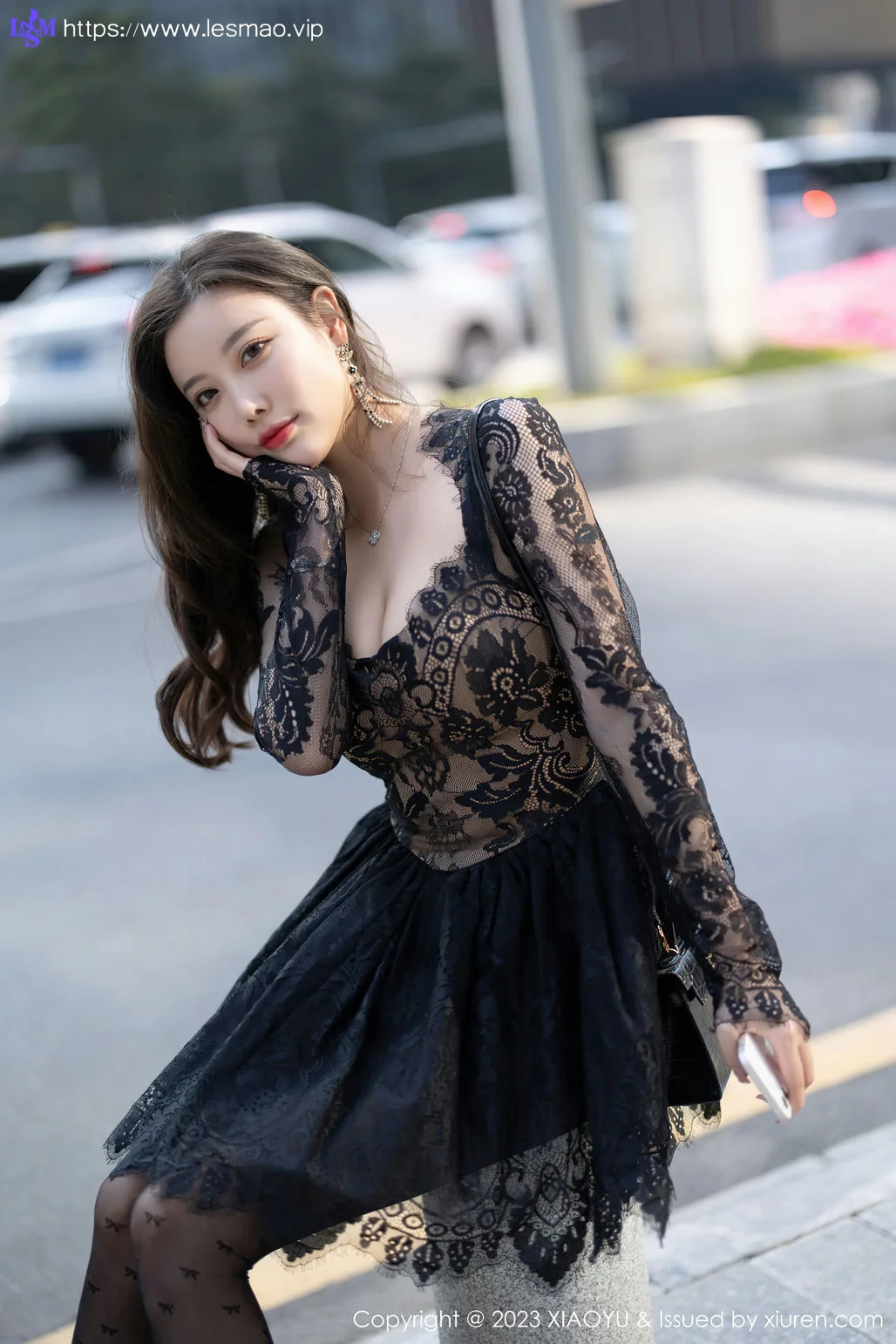 XIAOYU  语画界 Vol.988  杨晨晨Yome 黑丝蕾丝连衣短裙性感写真1 - 3
