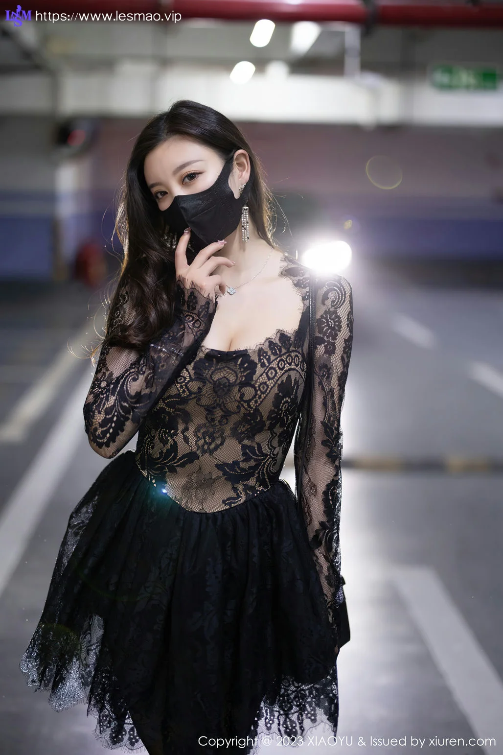 XIAOYU  语画界 Vol.988  杨晨晨Yome 黑丝蕾丝连衣短裙性感写真1 - 8