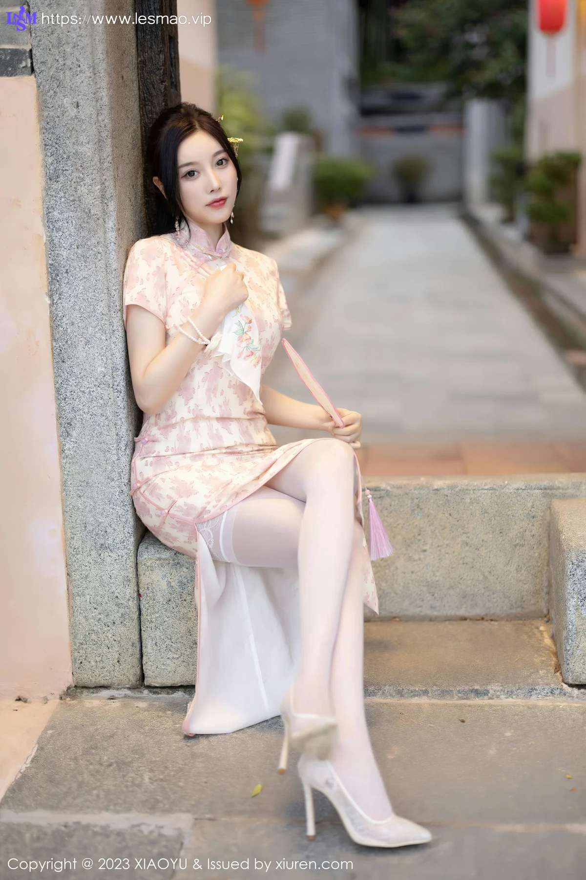 XIAOYU  语画界 Vol.993  杨晨晨Yome 浅色旗袍写真1 - 10