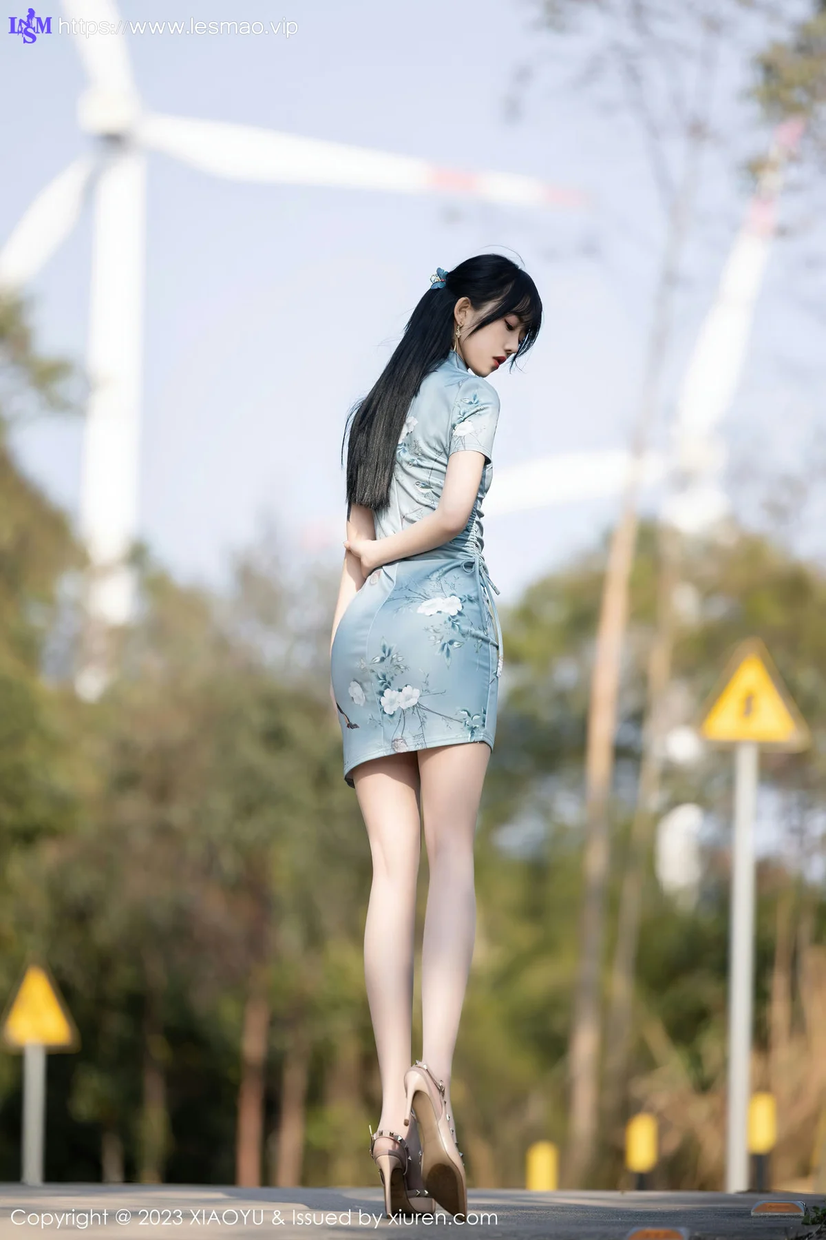 XIAOYU  语画界 Vol.997  奶瓶 图案旗袍写真11 - 4