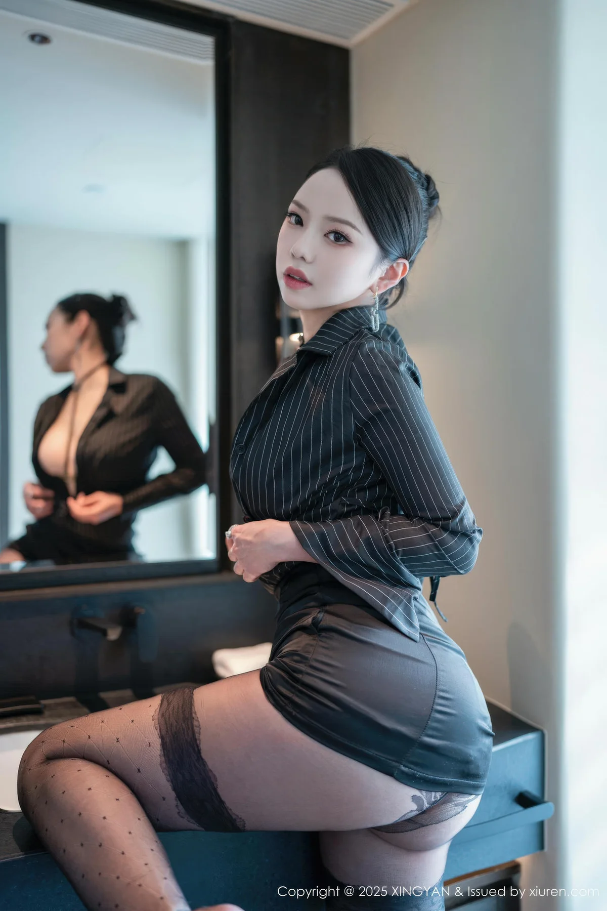 XINGYAN 星颜社 Vol.433 大美妞儿 黑色衬衫丰润俏丽 - 2
