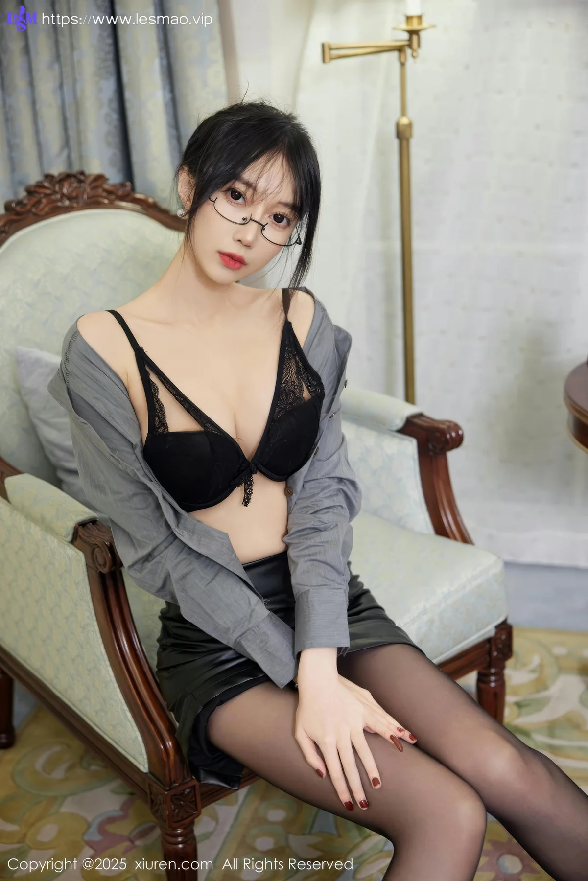 XiuRen 秀人 No.10043 玥儿玥er 皮短裙美腿玉足 - 4