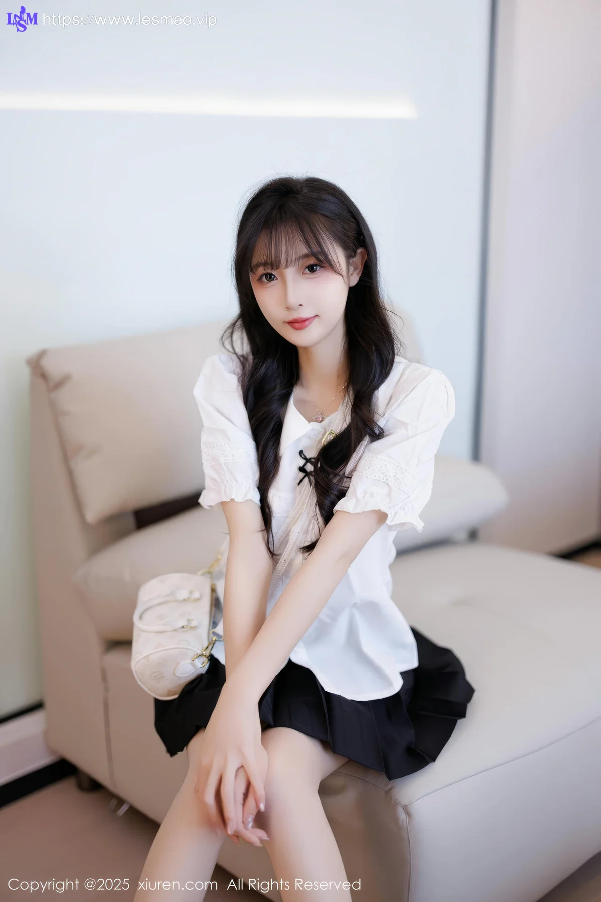 XiuRen 秀人 No.10067 樱桃小阑子 白丝美腿少女 - 5
