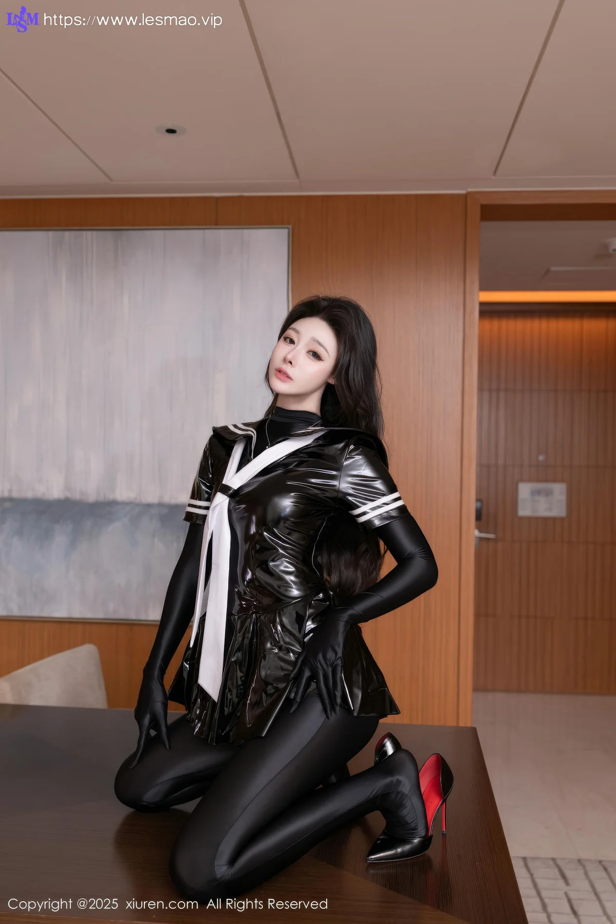 XiuRen 秀人 No.10087 小逗逗 诱惑皮裙私房美女 - 7