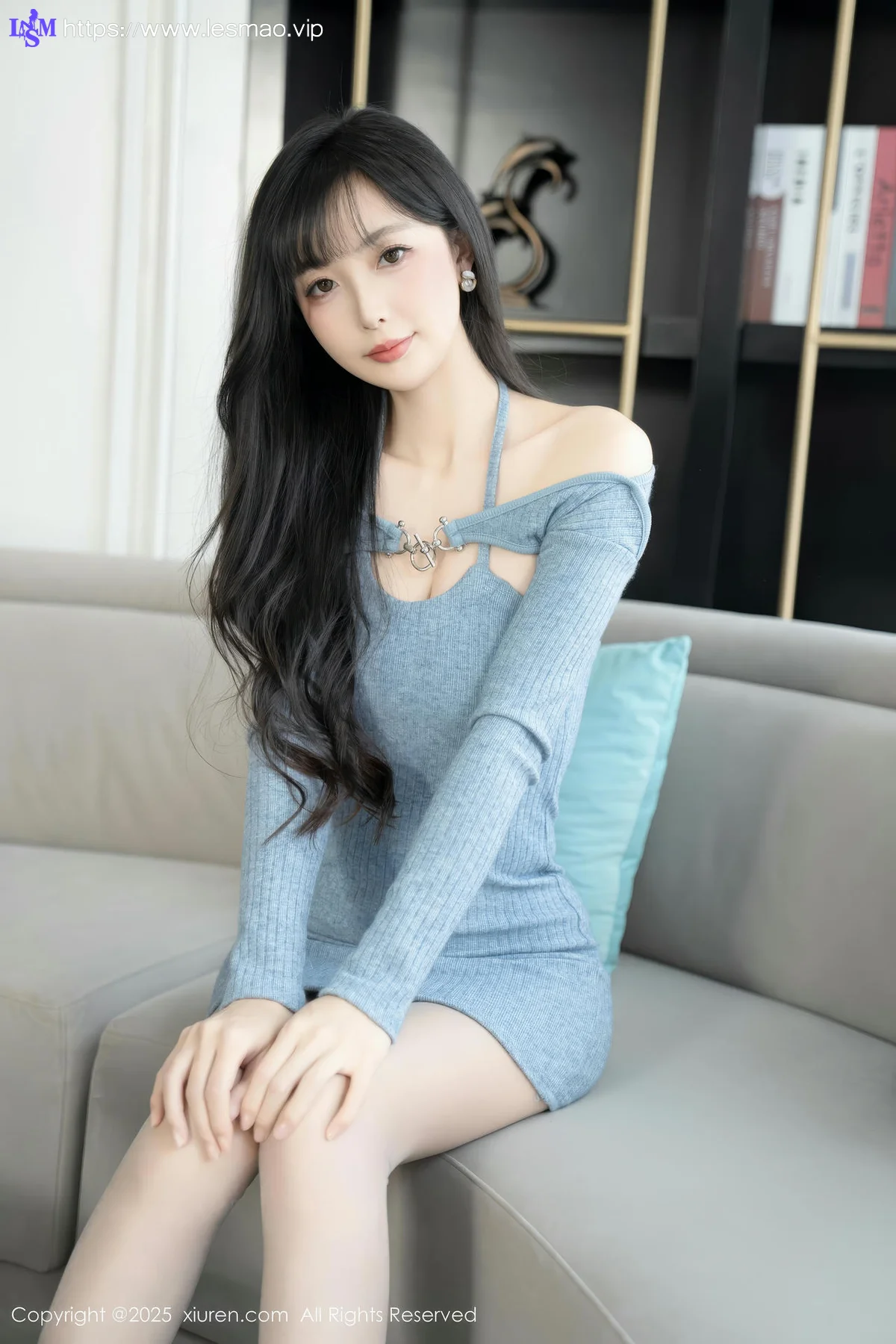XiuRen 秀人 No.10124 樱桃小阑子 浅蓝色连衣短裙 - 1