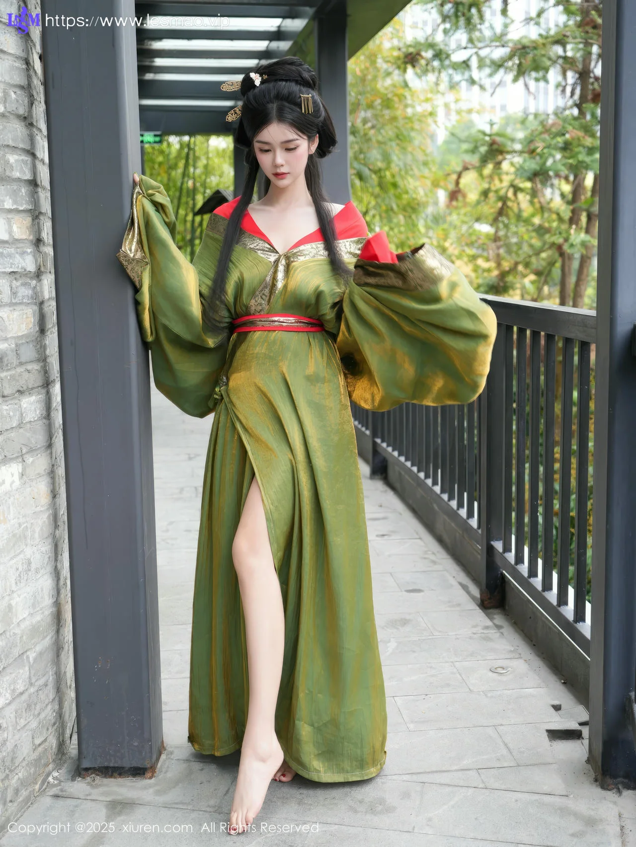 XiuRen 秀人 No.10126 雪糕CiCi 古装制服玉体户外 - 7