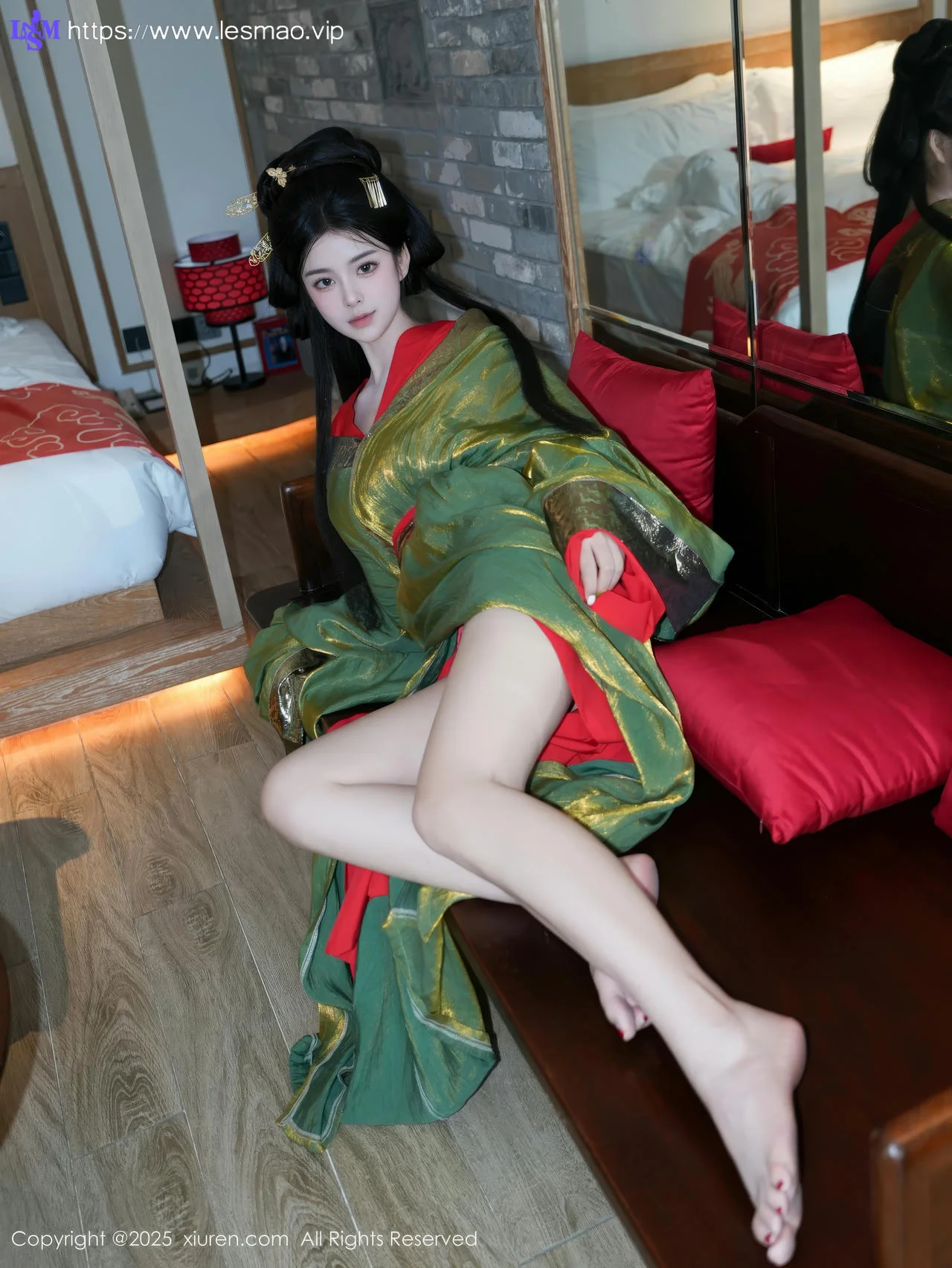 XiuRen 秀人 No.10126 雪糕CiCi 古装制服玉体户外 - 7