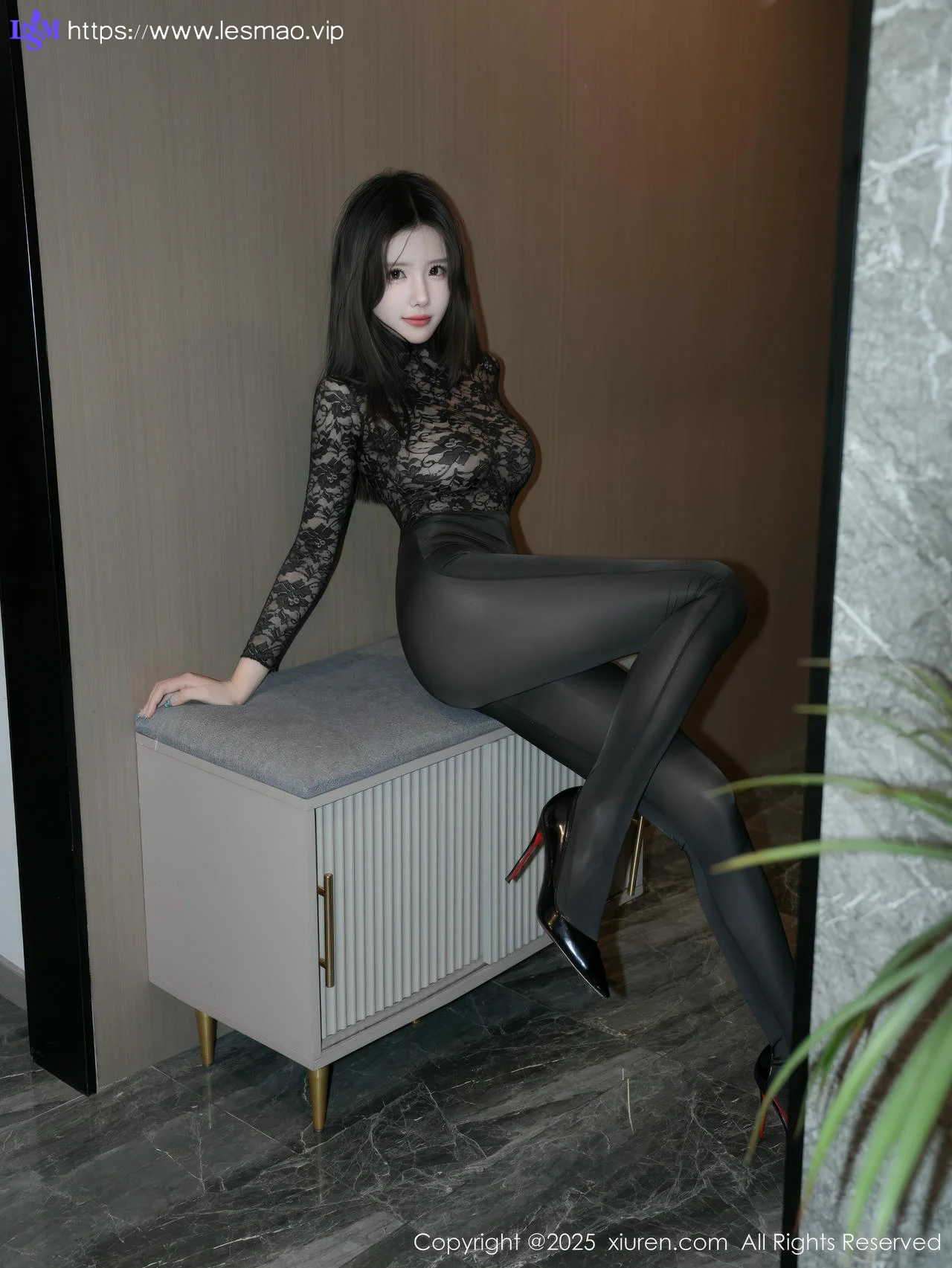 XiuRen 秀人 No.10171 袁圆 黑色蕾丝服饰连体衣 - 3