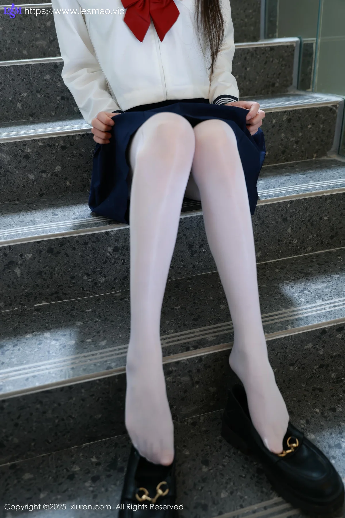 XiuRen 秀人 No.10458 糯咪 JK制服白色丝袜 - 9