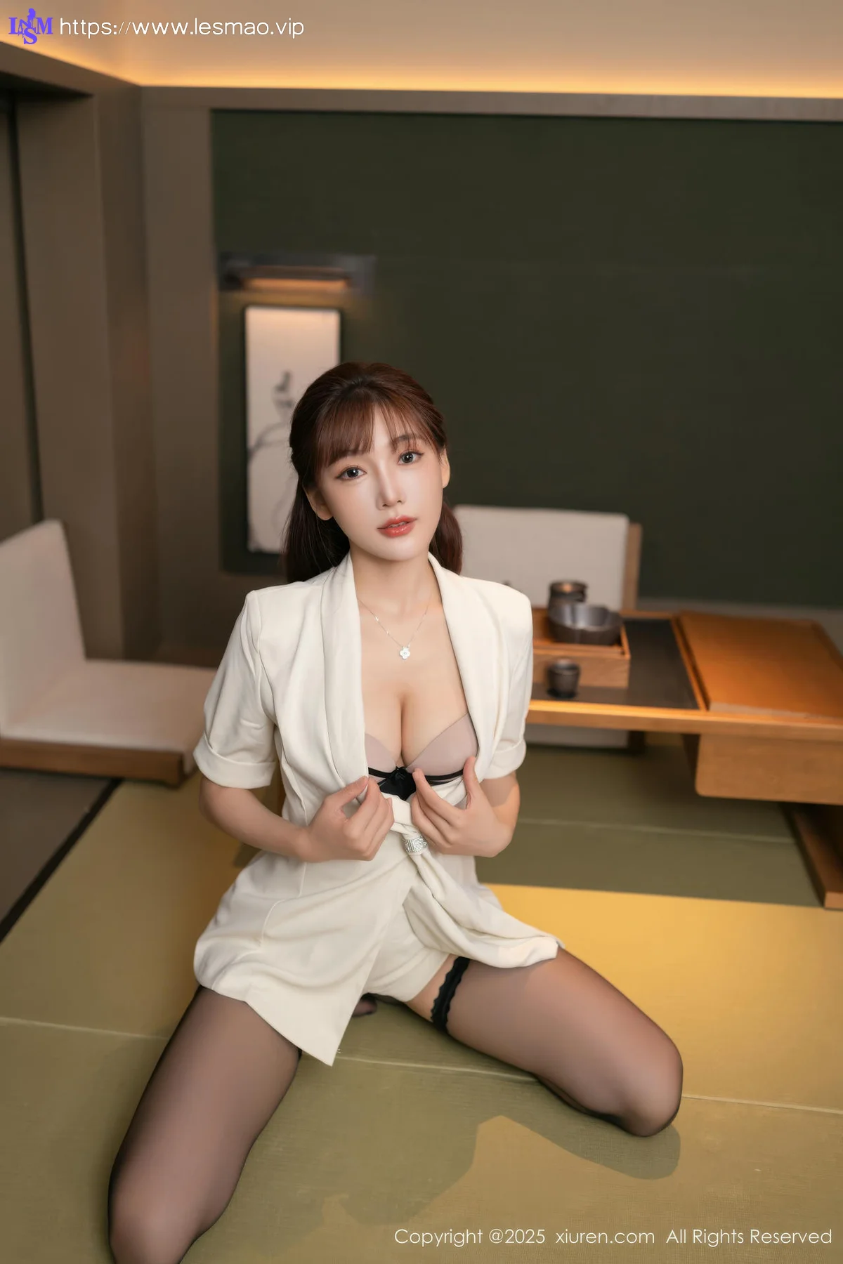 XiuRen 秀人 No.10650 陆萱萱 性感魅惑黑丝 - 3