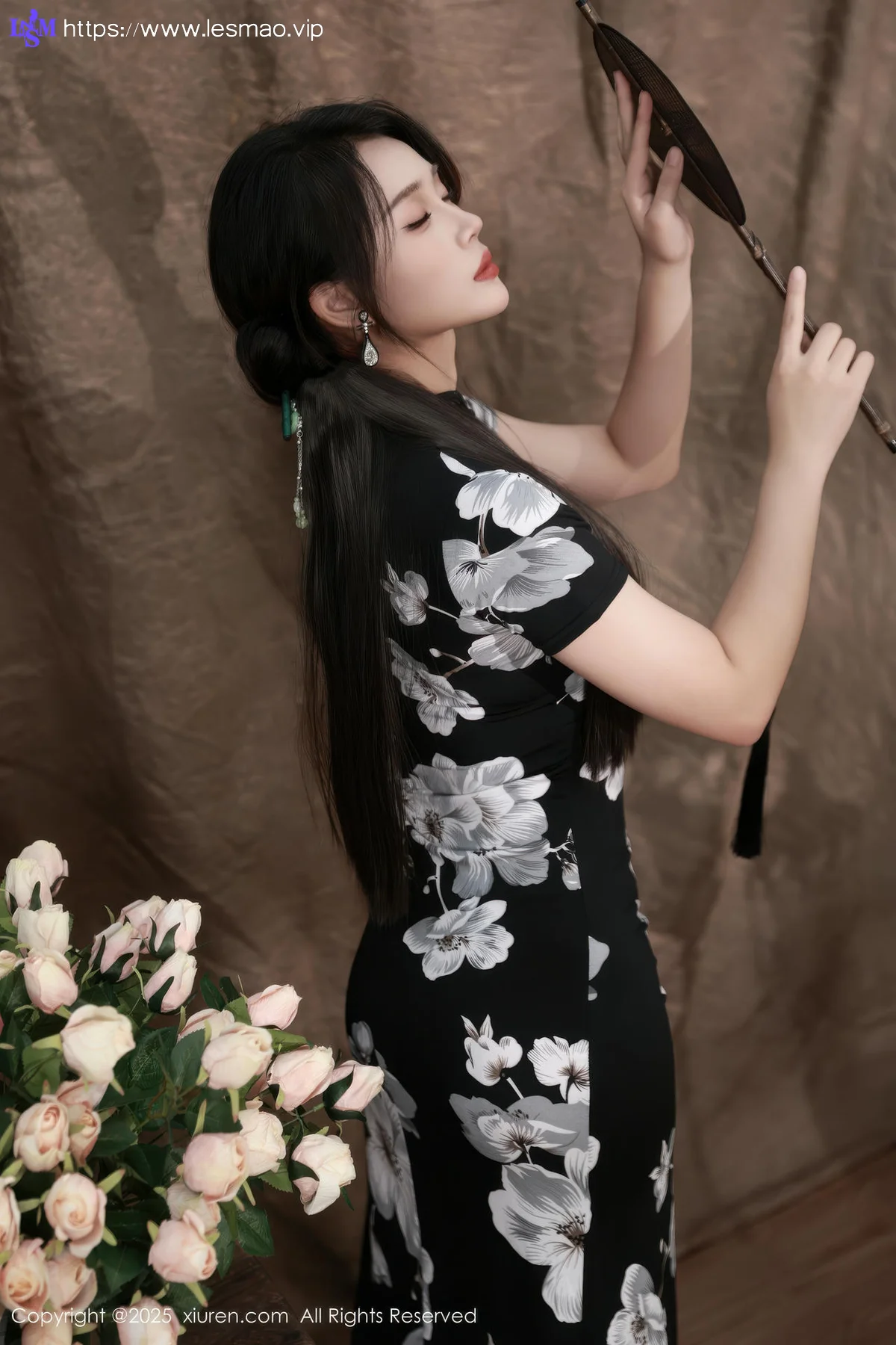 XiuRen 秀人 No.10655 南乔 黑色旗袍紫色情趣内衣 - 8