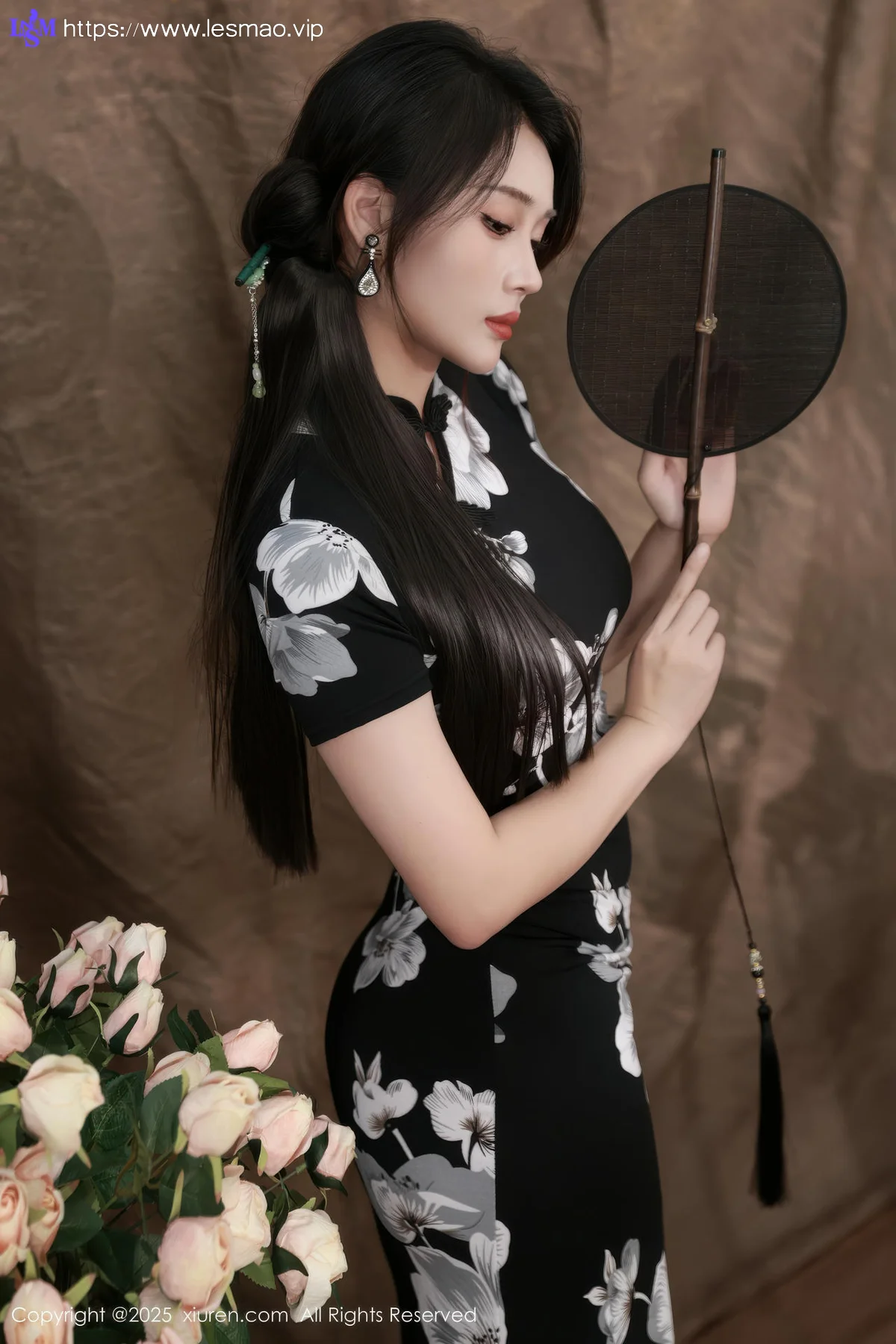 XiuRen 秀人 No.10655 南乔 黑色旗袍紫色情趣内衣 - 10