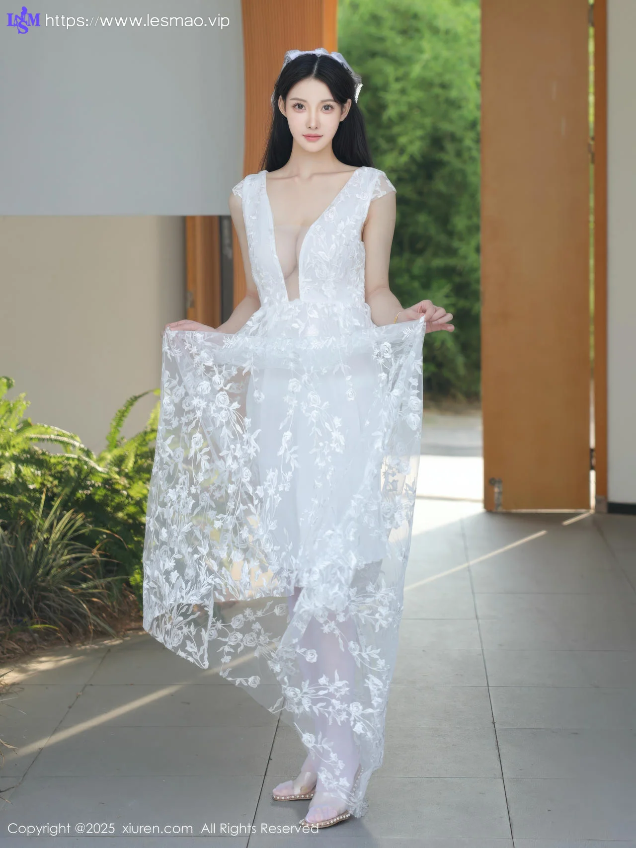 XiuRen 秀人 No.10661 梨霜儿 白色婚纱诱人白色丝袜 - 2