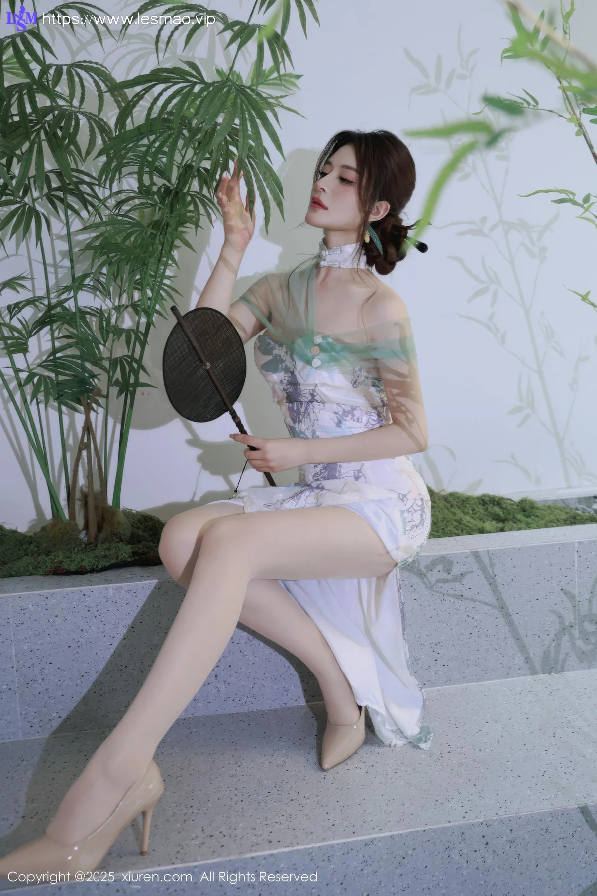 XiuRen 秀人 No.10694 阿依莎  浅色古风服饰 - 8