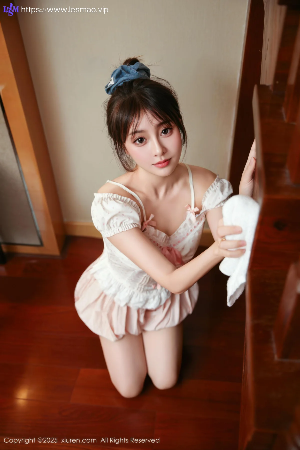 XiuRen 秀人 No.10730 炎恬 短裙少女香肩 - 9