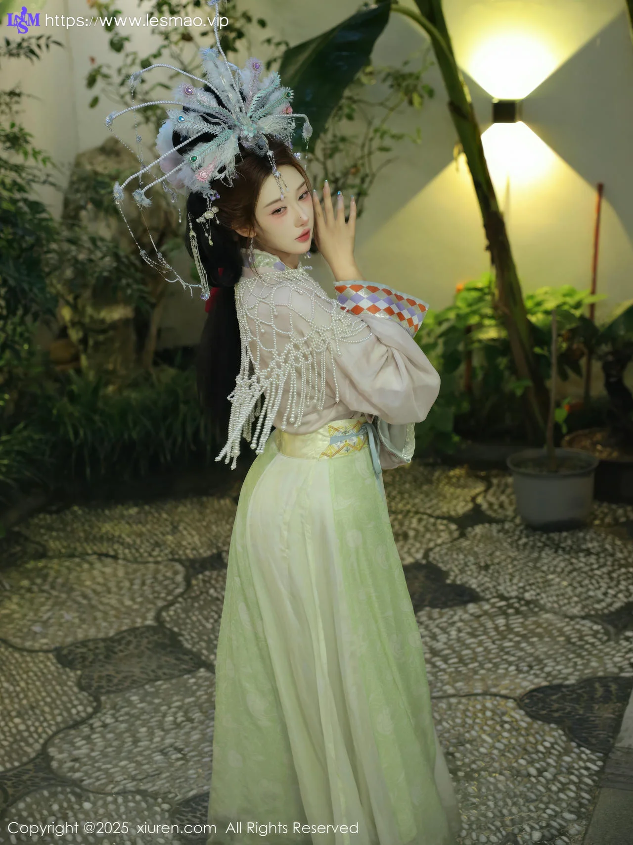 XiuRen 秀人 No.10736 金允希Yuki 女儿国国王主题 - 7