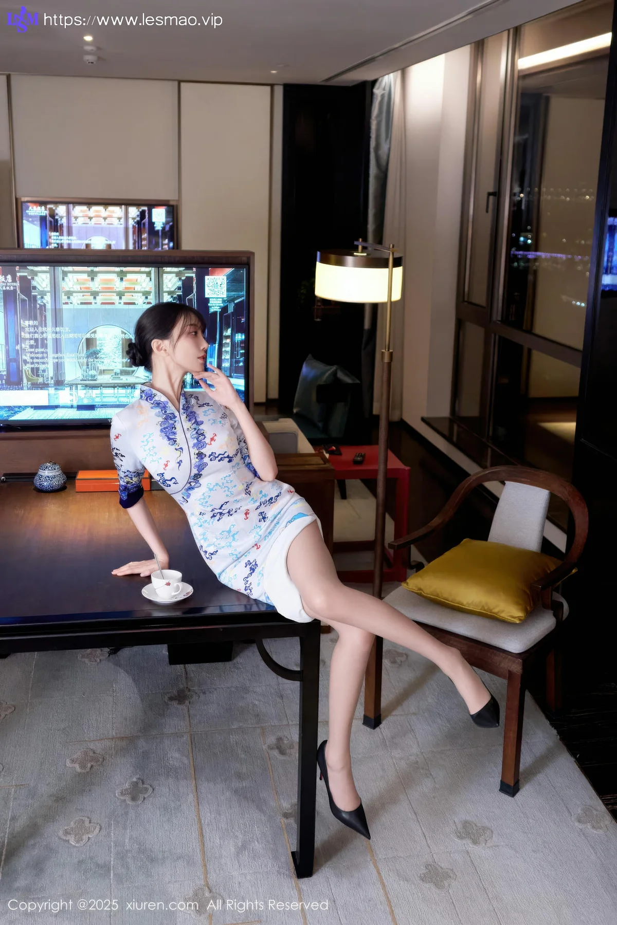 XiuRen 秀人 No.10741 玥儿玥er 空姐制服诱惑 - 10