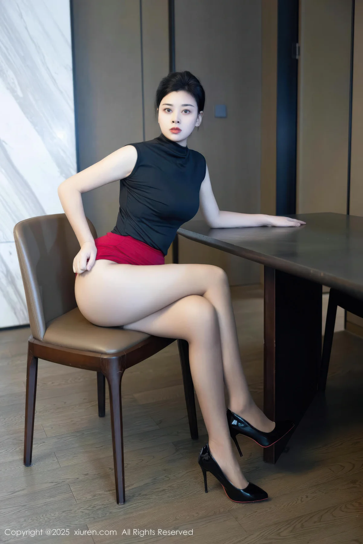 XiuRen 秀人 No.10948 徐清妍 黑色OL服饰魅惑黑丝 - 6