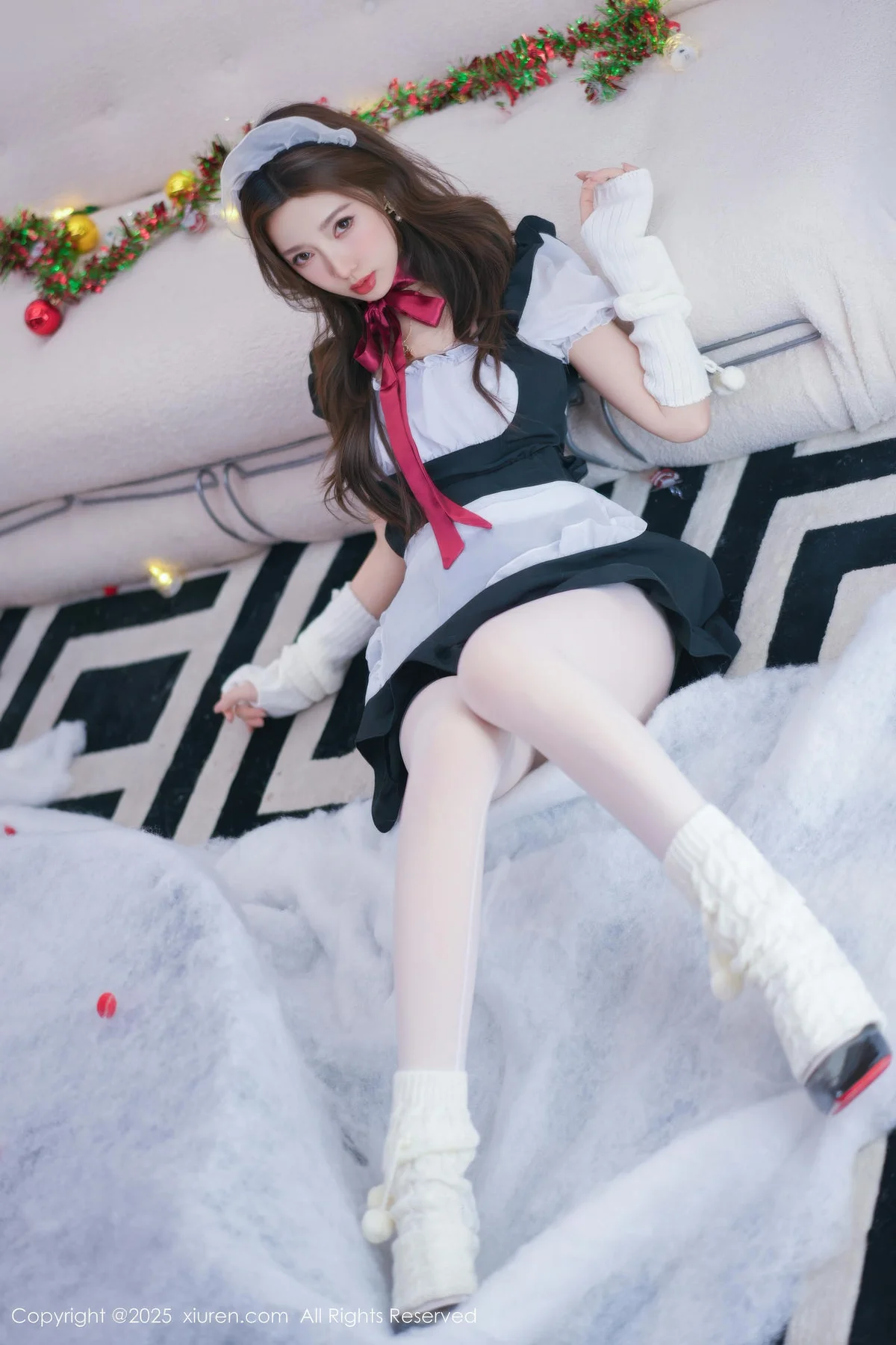 XiuRen 秀人 No.11152 Twins桃桃 性感女仆装扮 - 9
