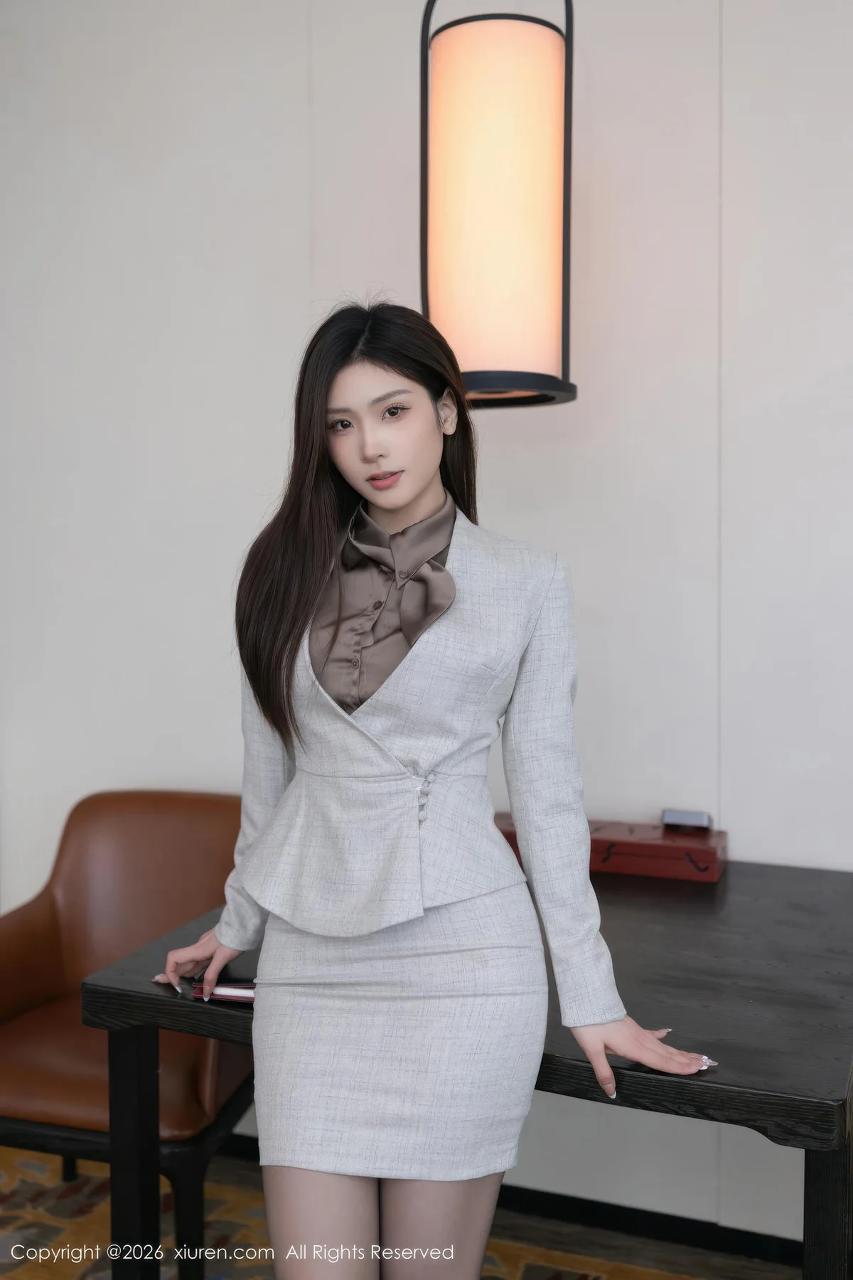 XiuRen 秀人 No.11210 刘婷婷灰色OL美乳内衣 - 1