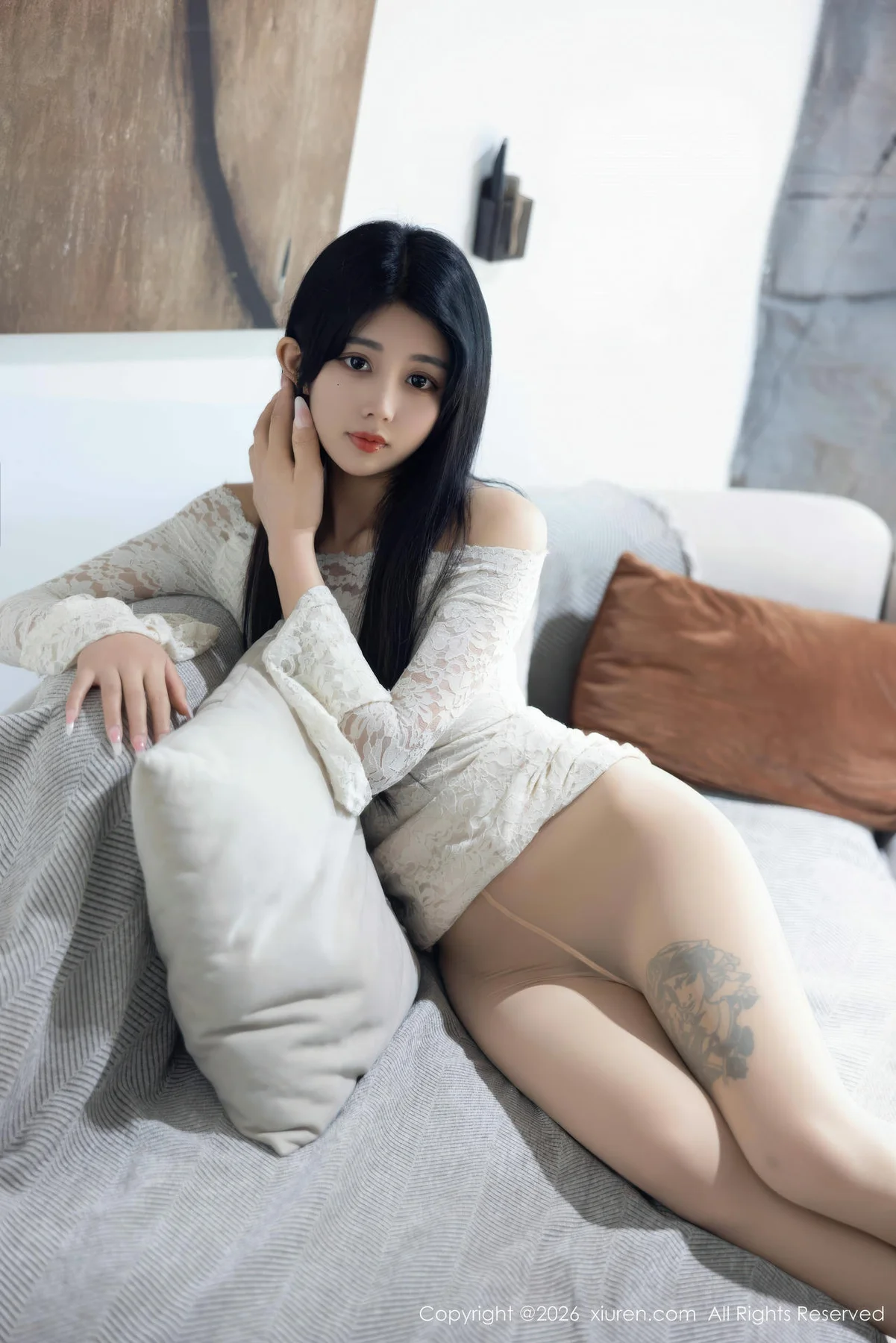 XiuRen 秀人 No.11255 姜冉冉Renee 白色连衣短裙 - 2