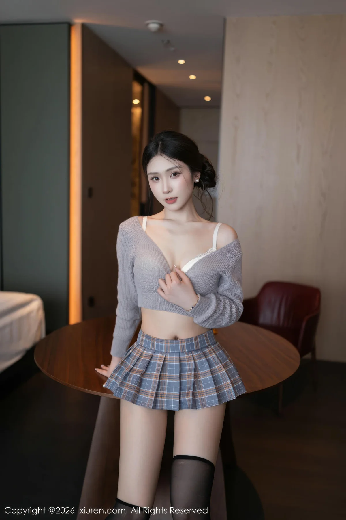 XiuRen 秀人 No.11269 刘婷婷 紫灰色上衣短裙诱惑 - 10