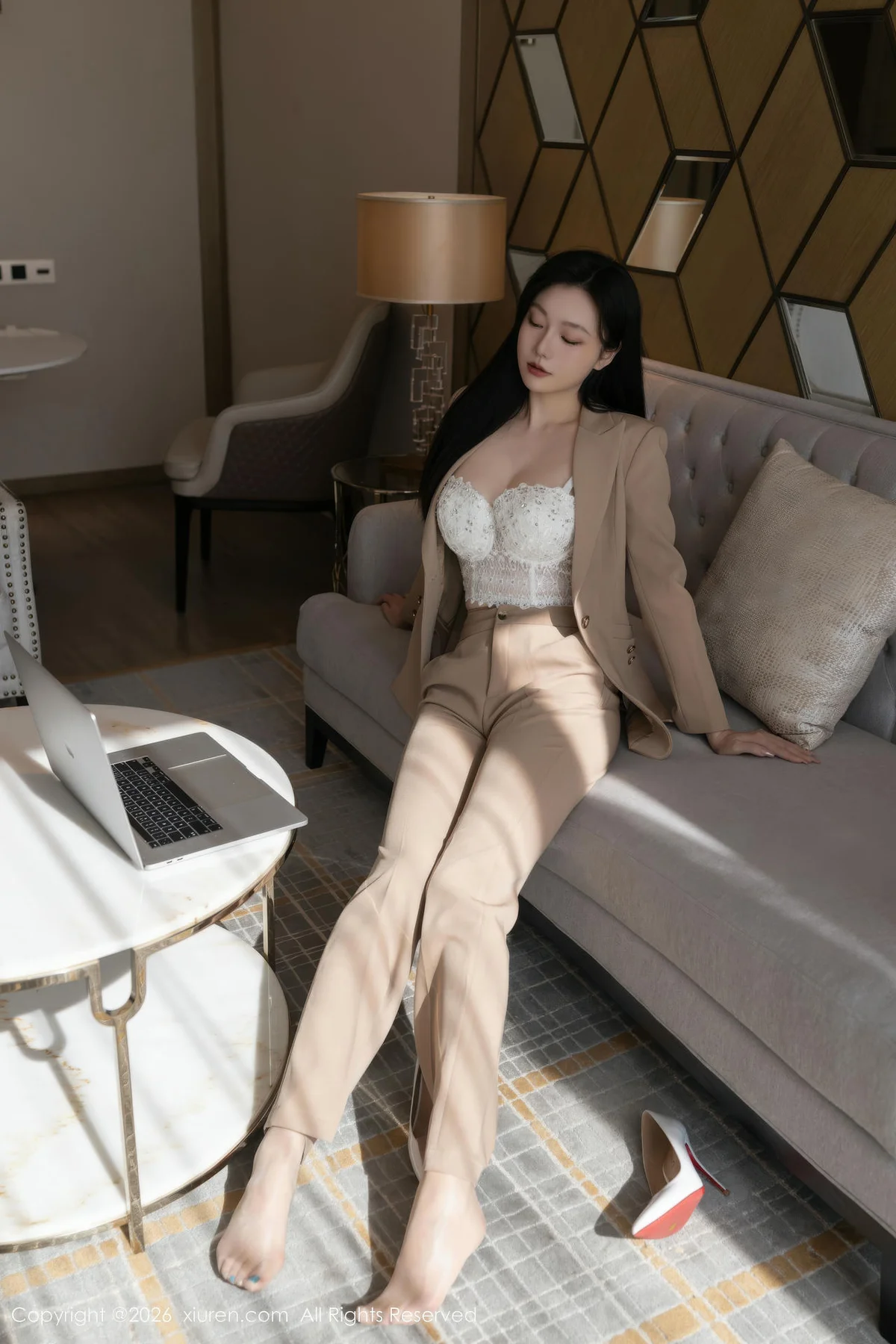 XiuRen 秀人 No.11282 安然anran 米色西服肉丝 - 6