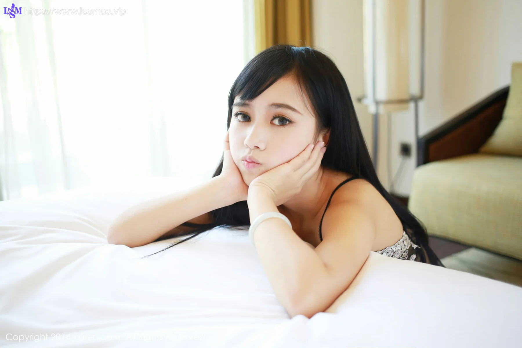 XiuRen 秀人 No.141 toro羽住 62P/238M - 2