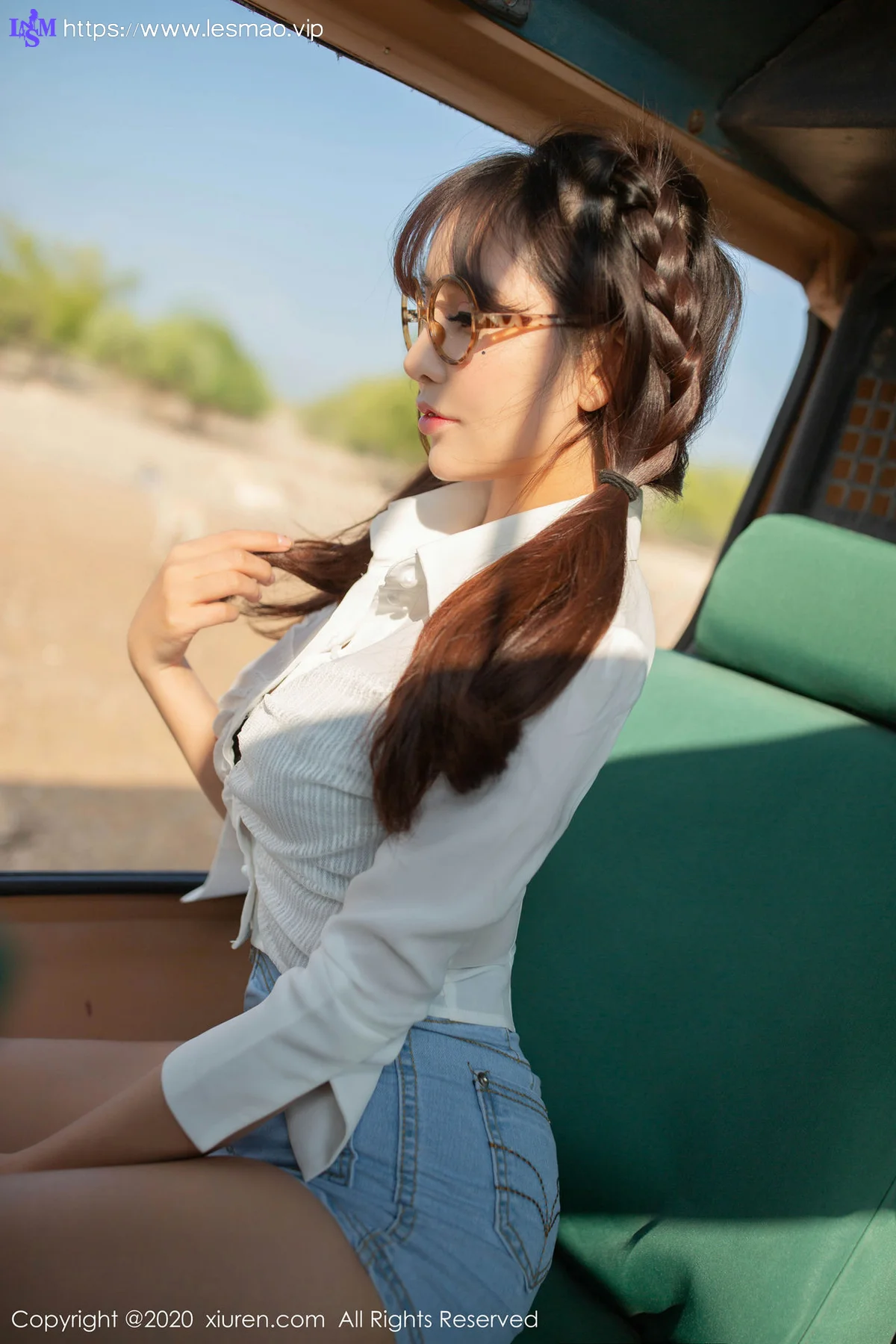 XiuRen 秀人 No.1910 爆乳萝莉79P 陶喜乐_lele 东欧旅拍写真 - 1