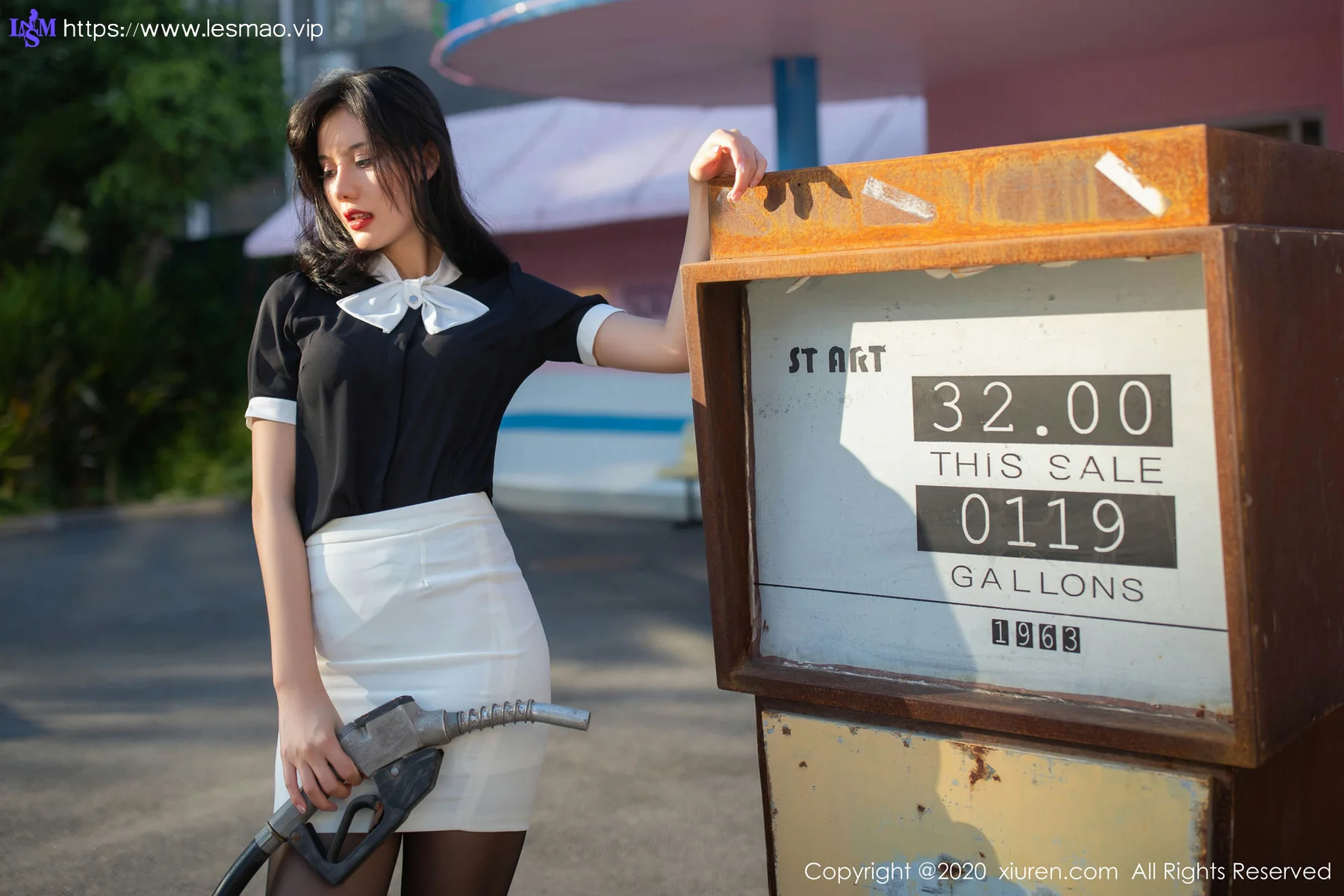 XiuRen 秀人 No.2023 加油站主题写真 就是阿朱啊  职业制服视... - 1