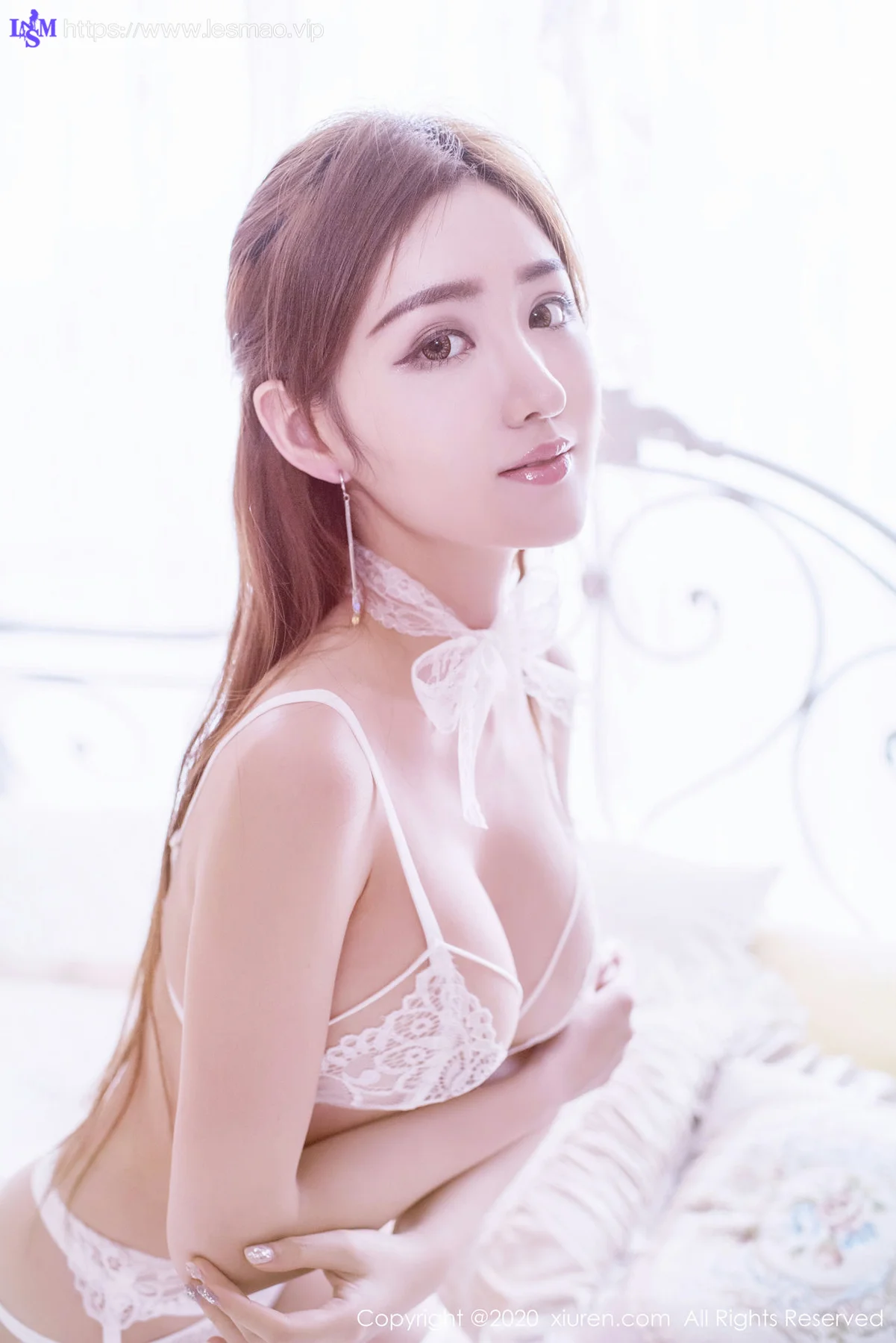 XiuRen 秀人 No.2055 复古宫殿丁字裤蕾丝唯美性感写真沈梦瑶 - 1