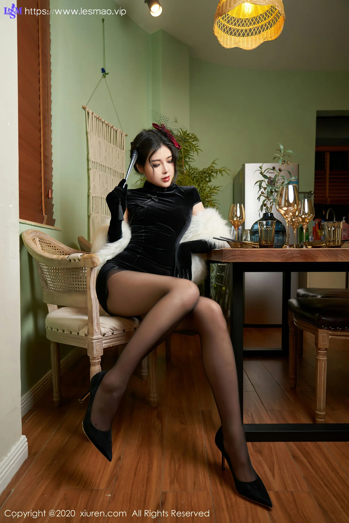 XiuRen 秀人 No.2669  旗袍少妇黑丝美腿 韩静安 - 2