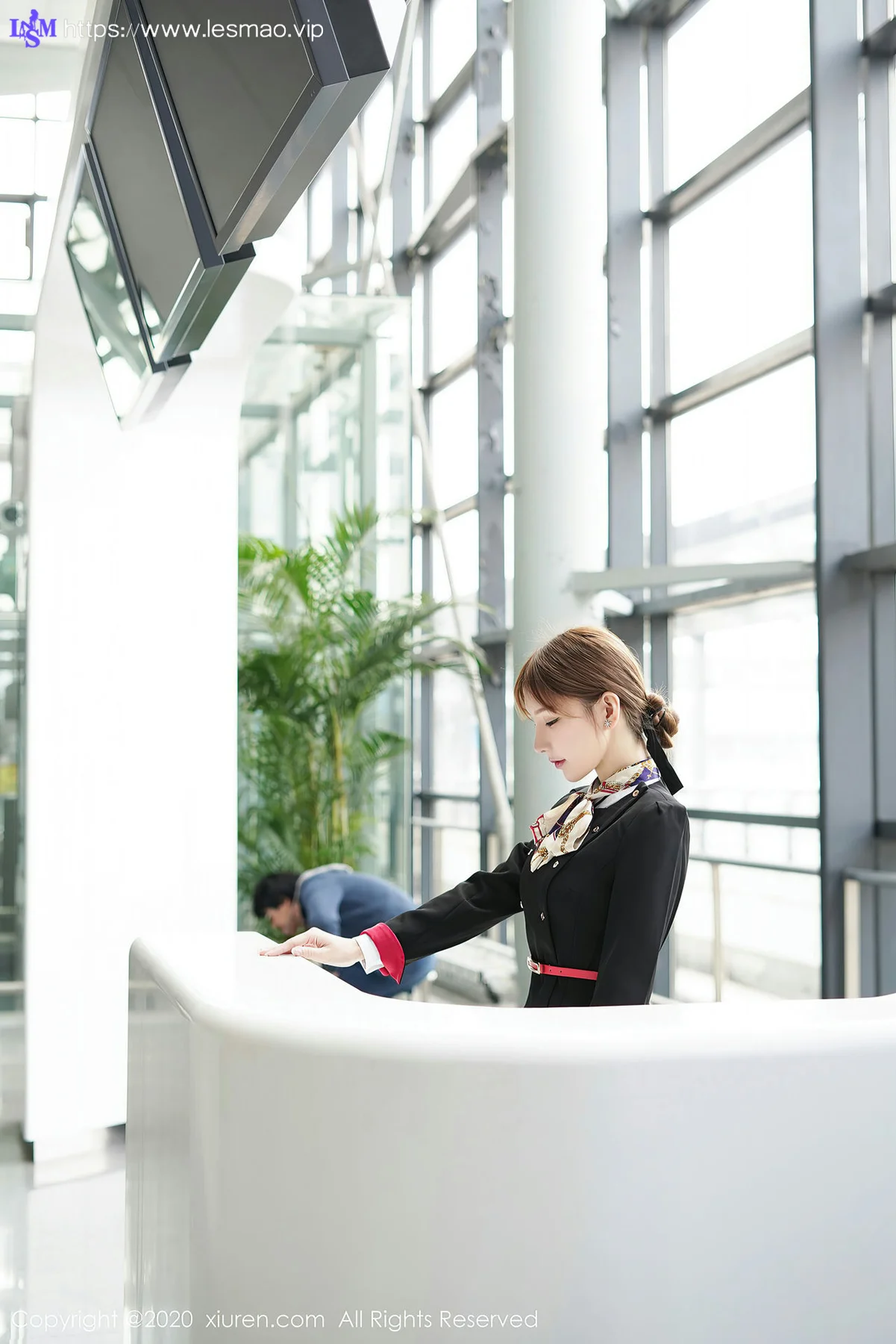 XiuRen 秀人 No.2915  空姐剧情写真 周于希 - 1