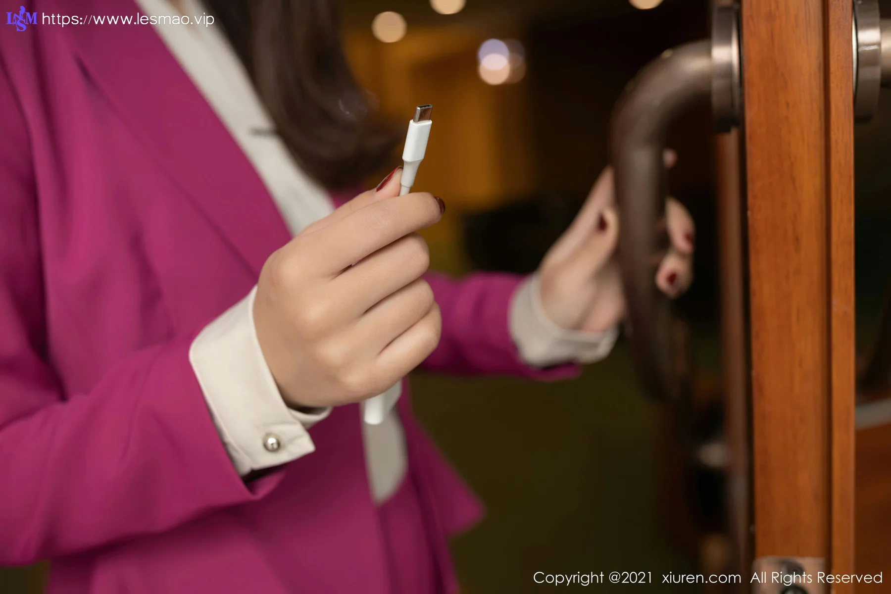 XiuRen 秀人 No.3156  情景写真 唐安琪 盗取商业机密情景写真 - 4