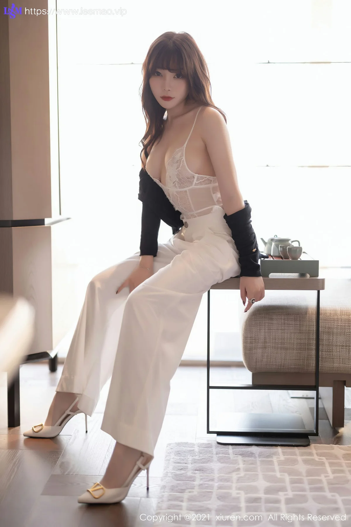 XiuRen 秀人 No.3367  芝芝Booty 精致镂空吊带写真 - 3