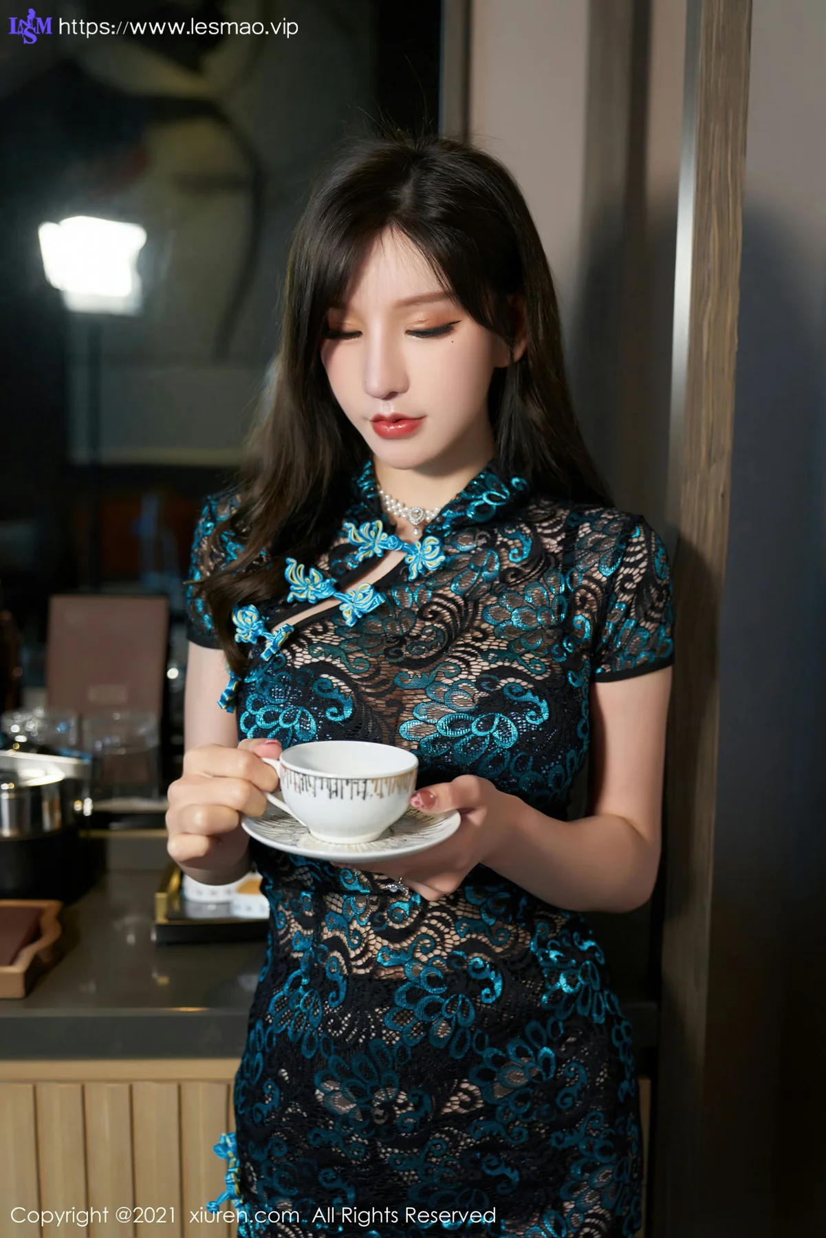XiuRen 秀人 No.3374  丰腴美胸 周于希Sandy 圆润翘臀写真 - 8