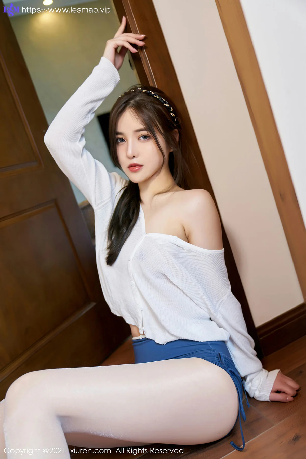 XiuRen 秀人 No.3419 魅惑白丝袜  韩静安 性感写真 - 4
