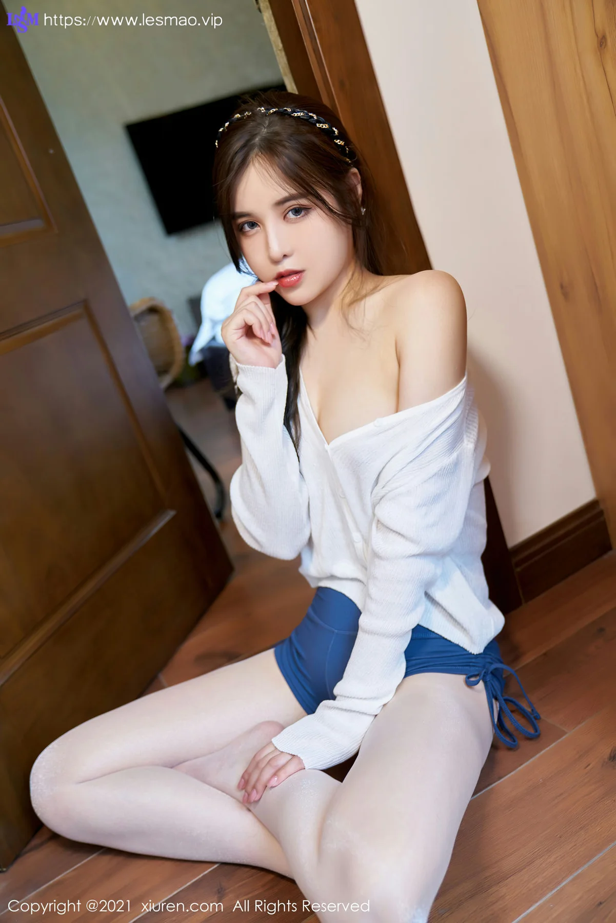 XiuRen 秀人 No.3419 魅惑白丝袜  韩静安 性感写真 - 9