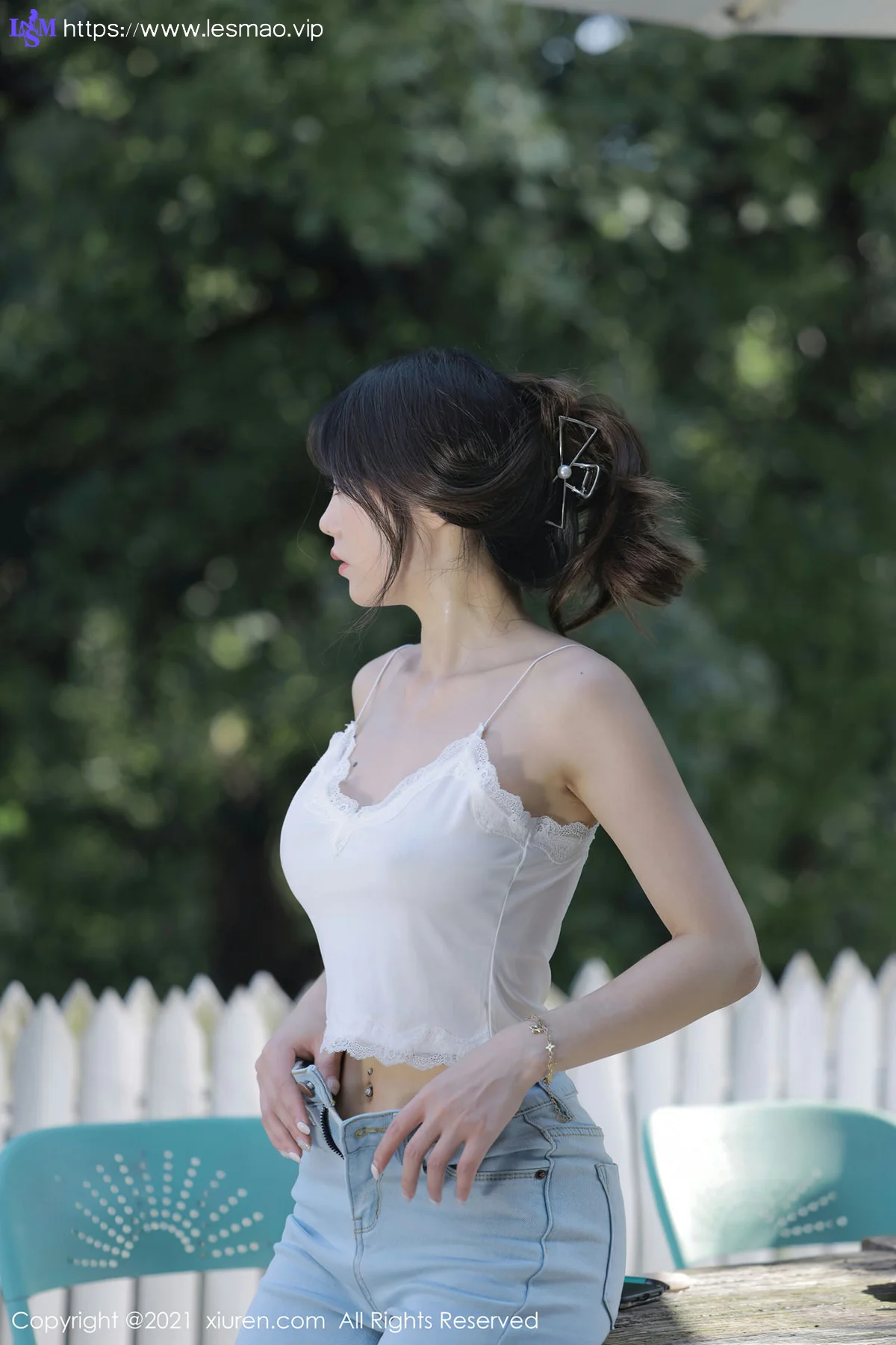 XiuRen 秀人 No.3983 性感蕾丝睡衣 佘贝拉bella 澳门旅拍 - 2