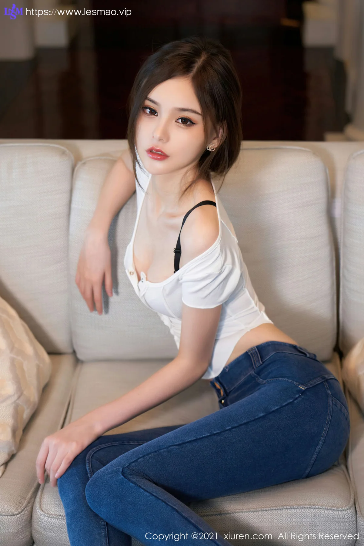 XiuRen 秀人 No.4167 极致丝袜 王心怡 大理旅拍1 - 7