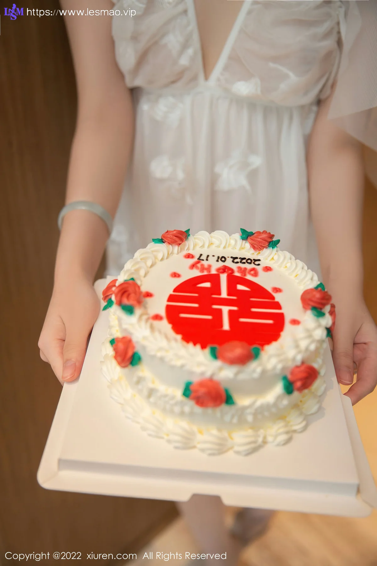 XiuRen 秀人 No.4530 结婚纪念日主题 一颗甜蛋黄a 性感写真1 - 3