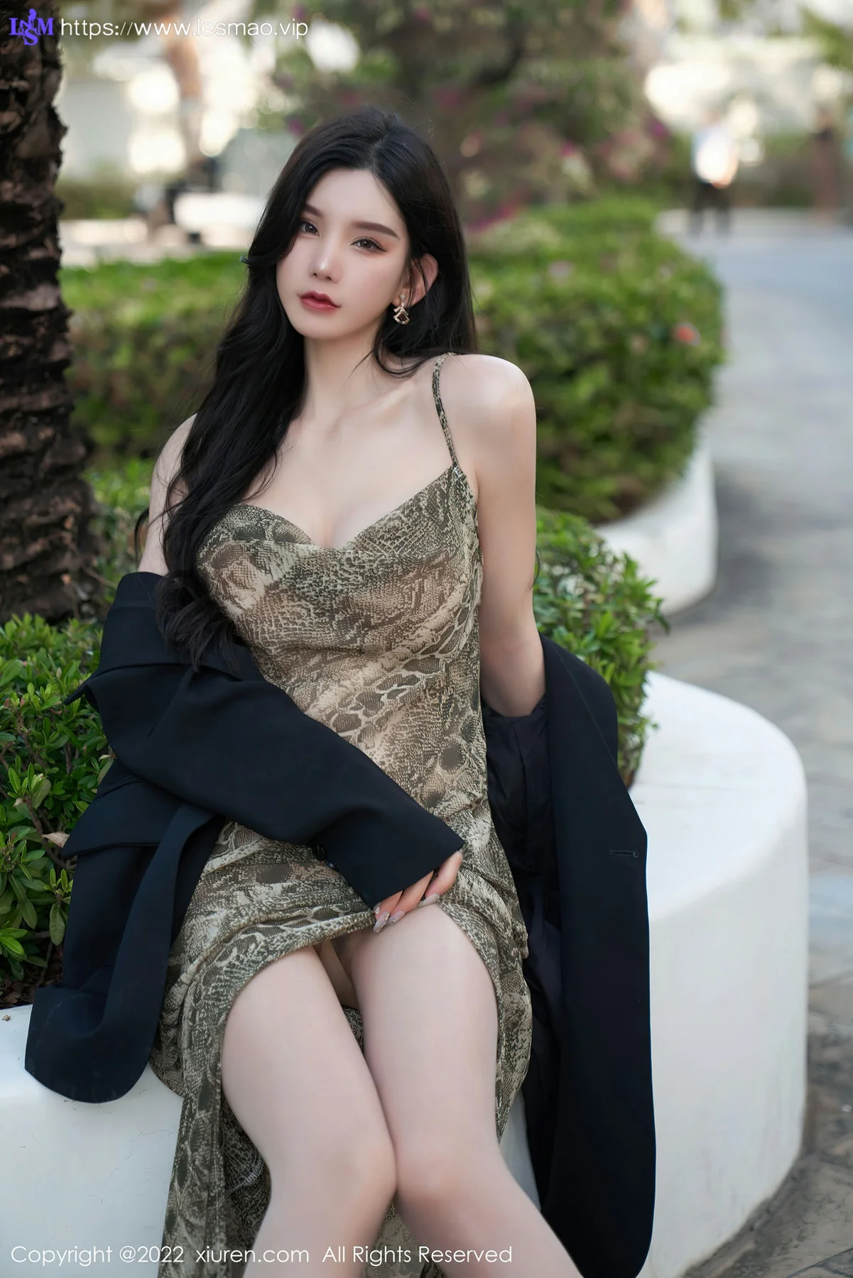 XiuRen 秀人 No.4676 诱人原色丝袜 周于希Sally 三亚旅拍写真111 - 3