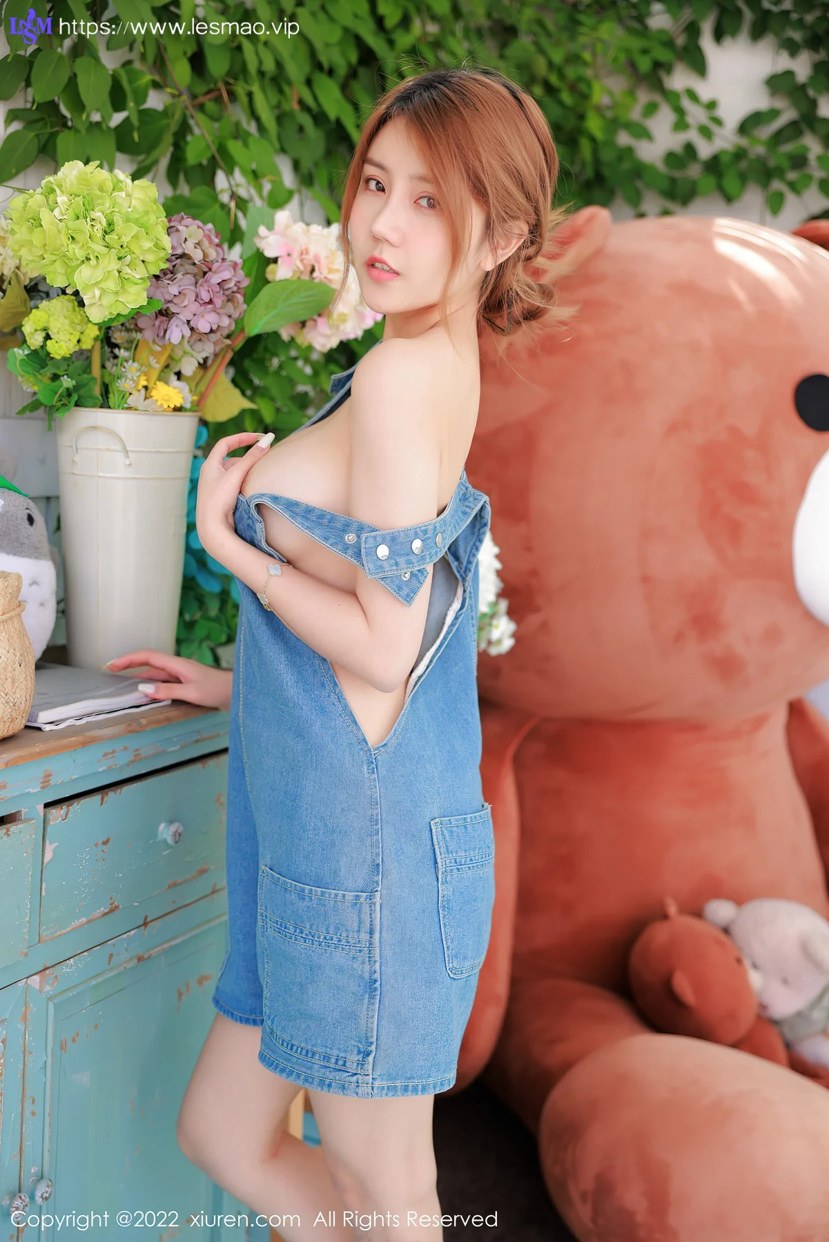 XiuRen 秀人 No.4922 吊带短裙 sugar糖酒酒 首套写真1 - 5